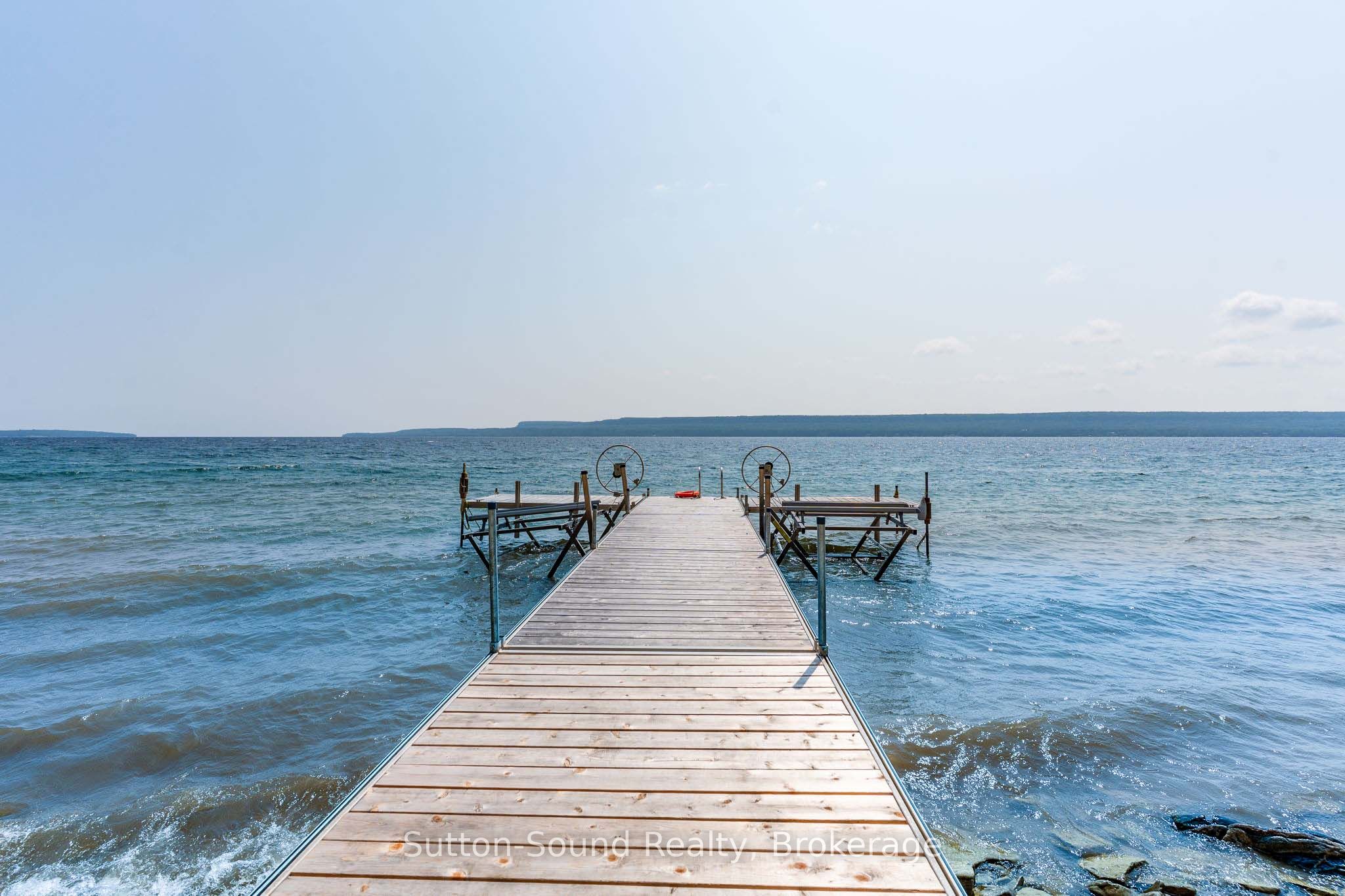 606 Mallory Beach Road, South Bruce Peninsula, ON N0H 2T0 photo 5