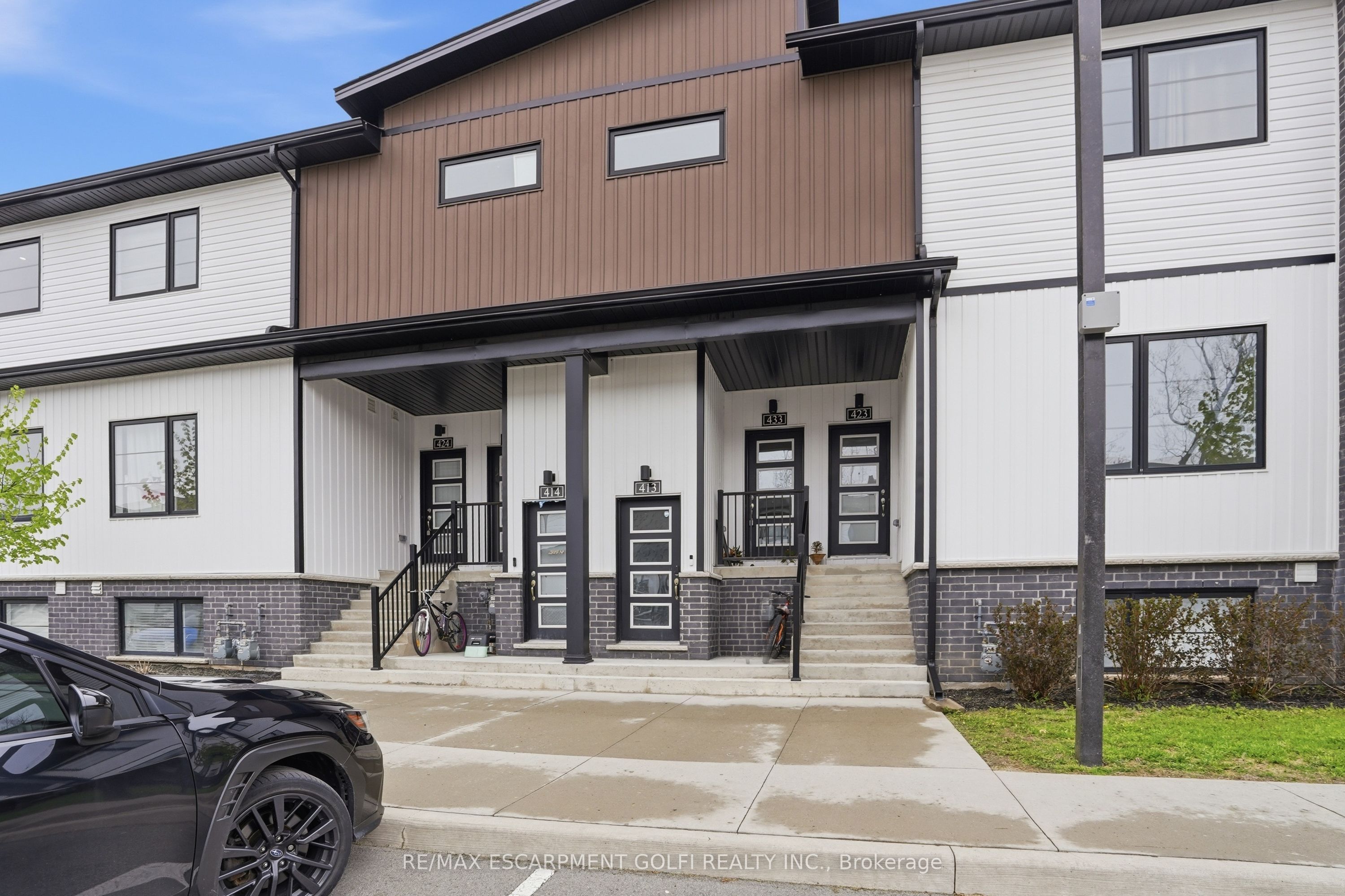 4263 FOURTH Avenue 413, Niagara Falls, ON L2E 0C2