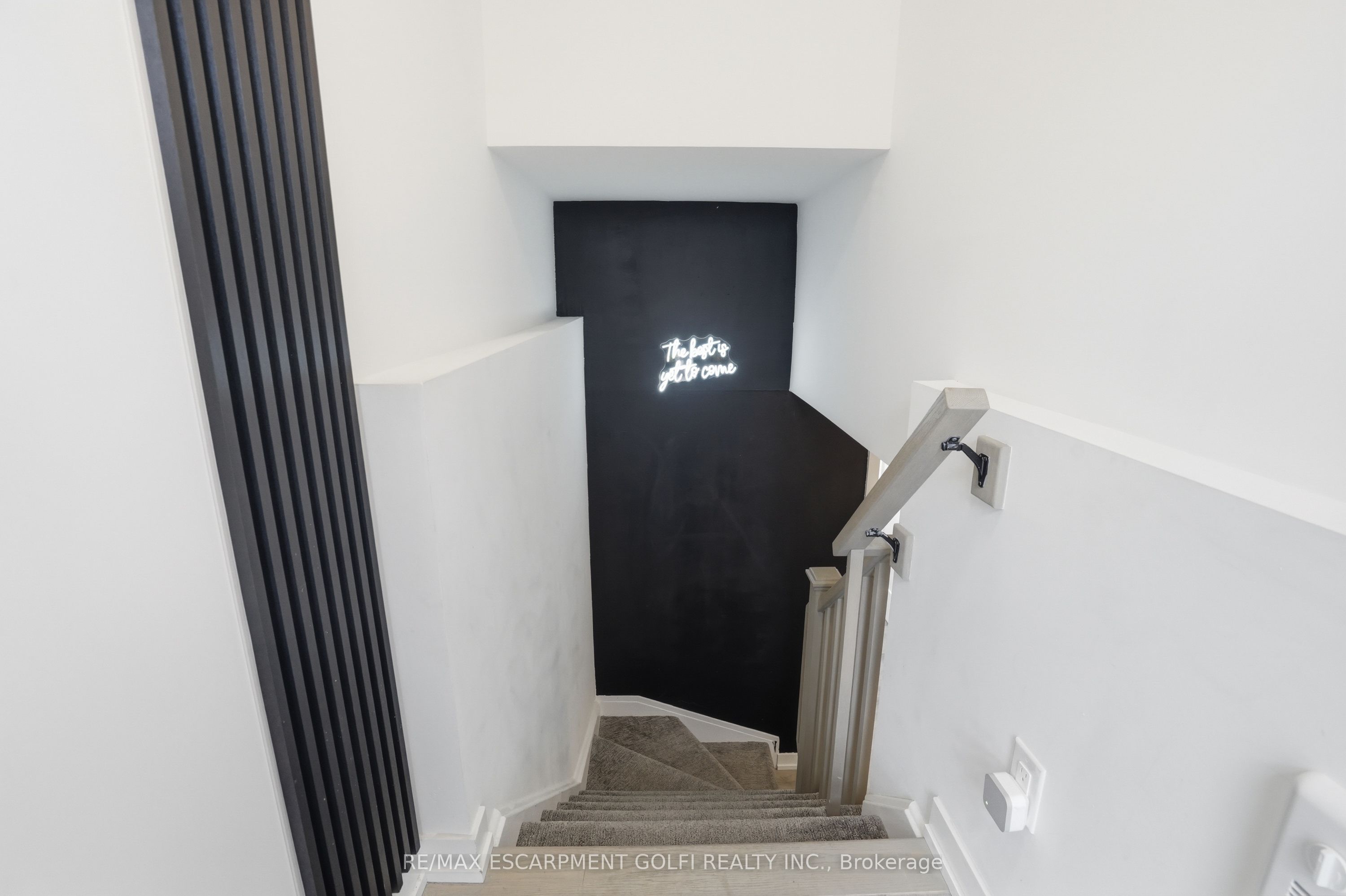 4263 FOURTH Avenue 413, Niagara Falls, ON L2E 0C2 photo 3