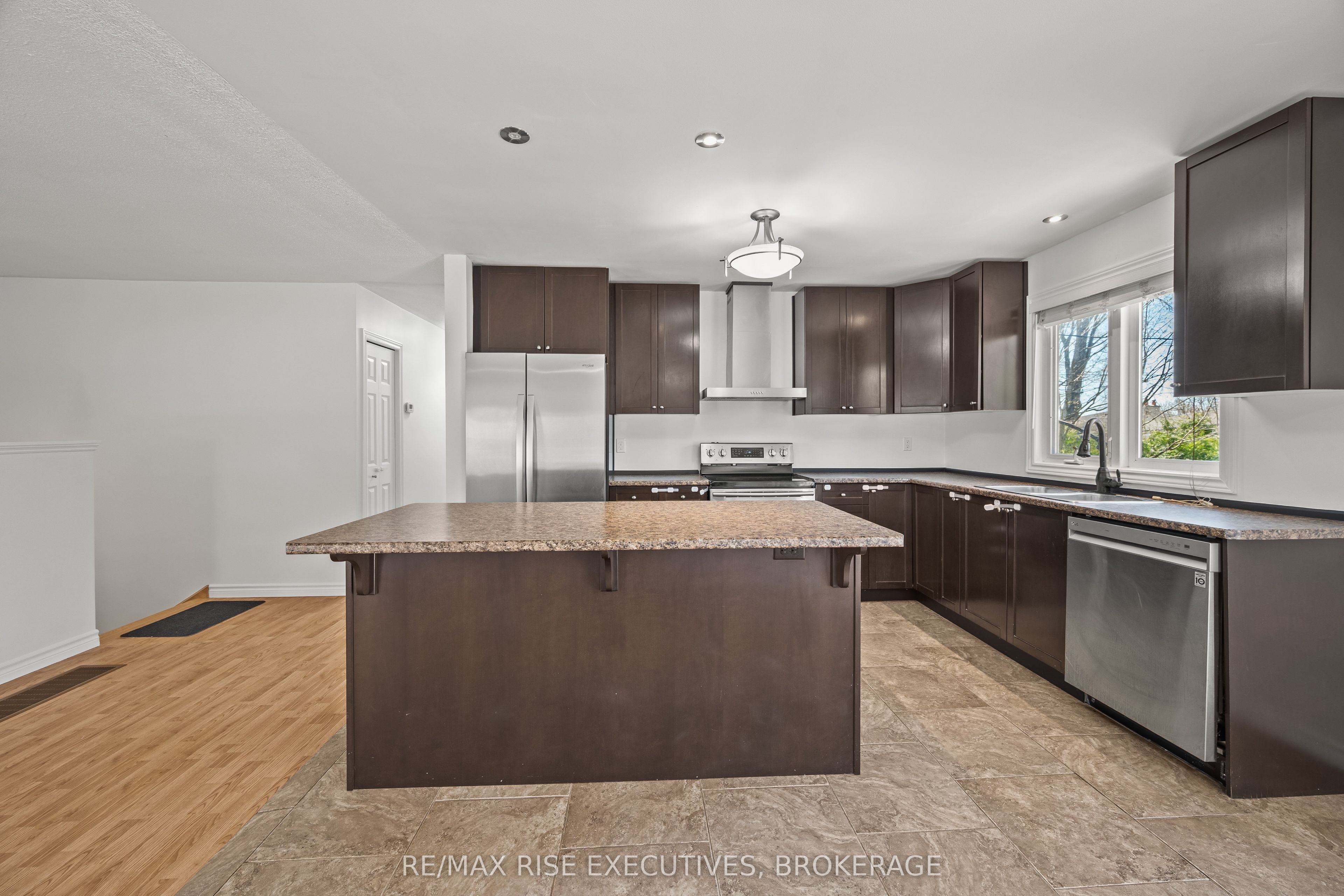 865 Danbury Road, Kingston, ON K7M 6G7 photo 5