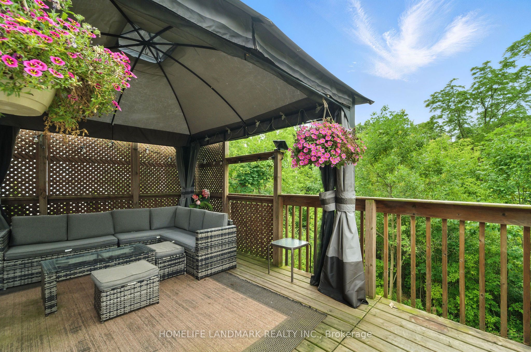 38 Woodrow Street, St. Catharines, ON L2P 2A2 photo 2