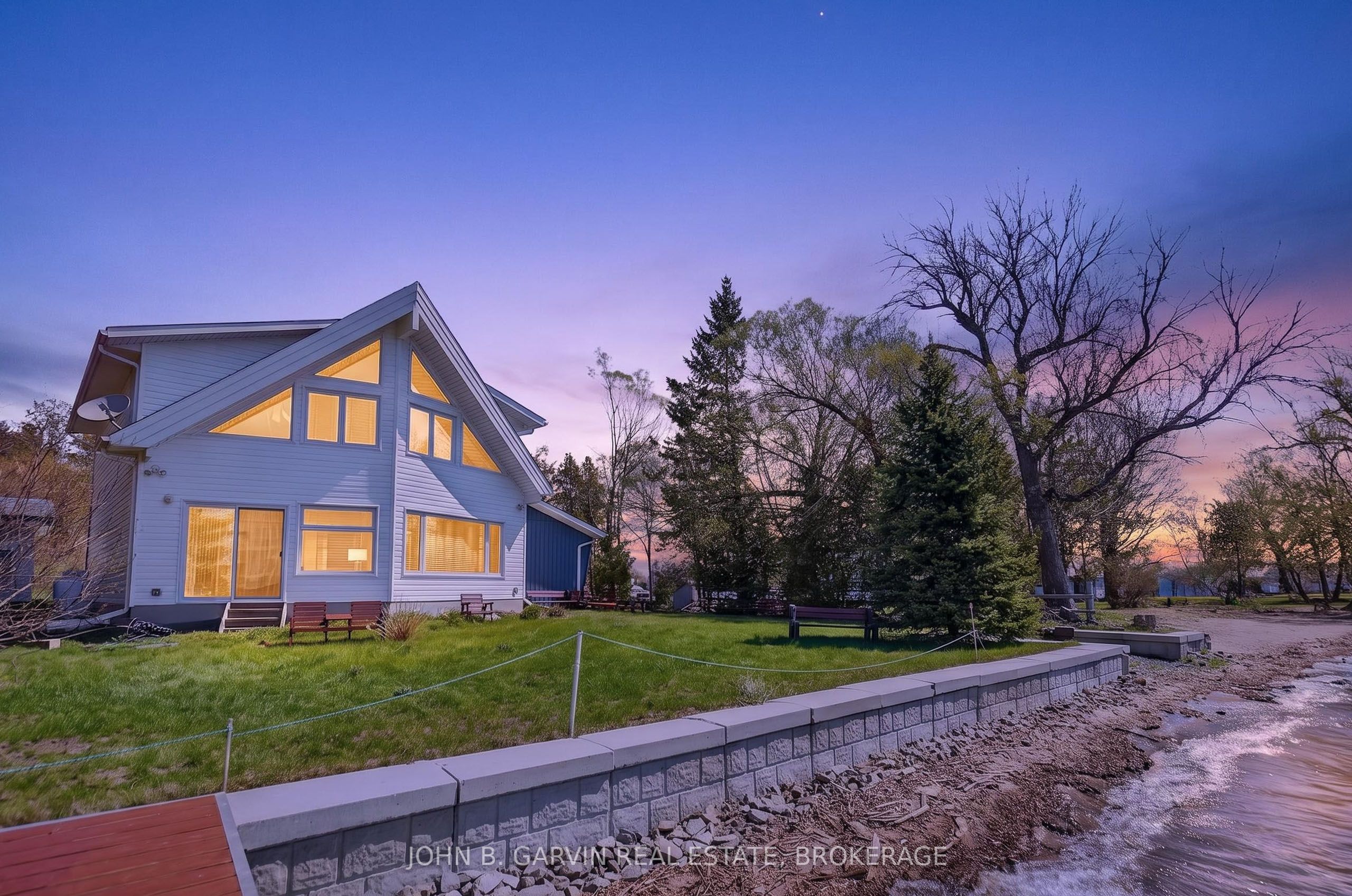 137 THOUSAND ISLANDS Parkway, Gananoque, ON K6H 5R7