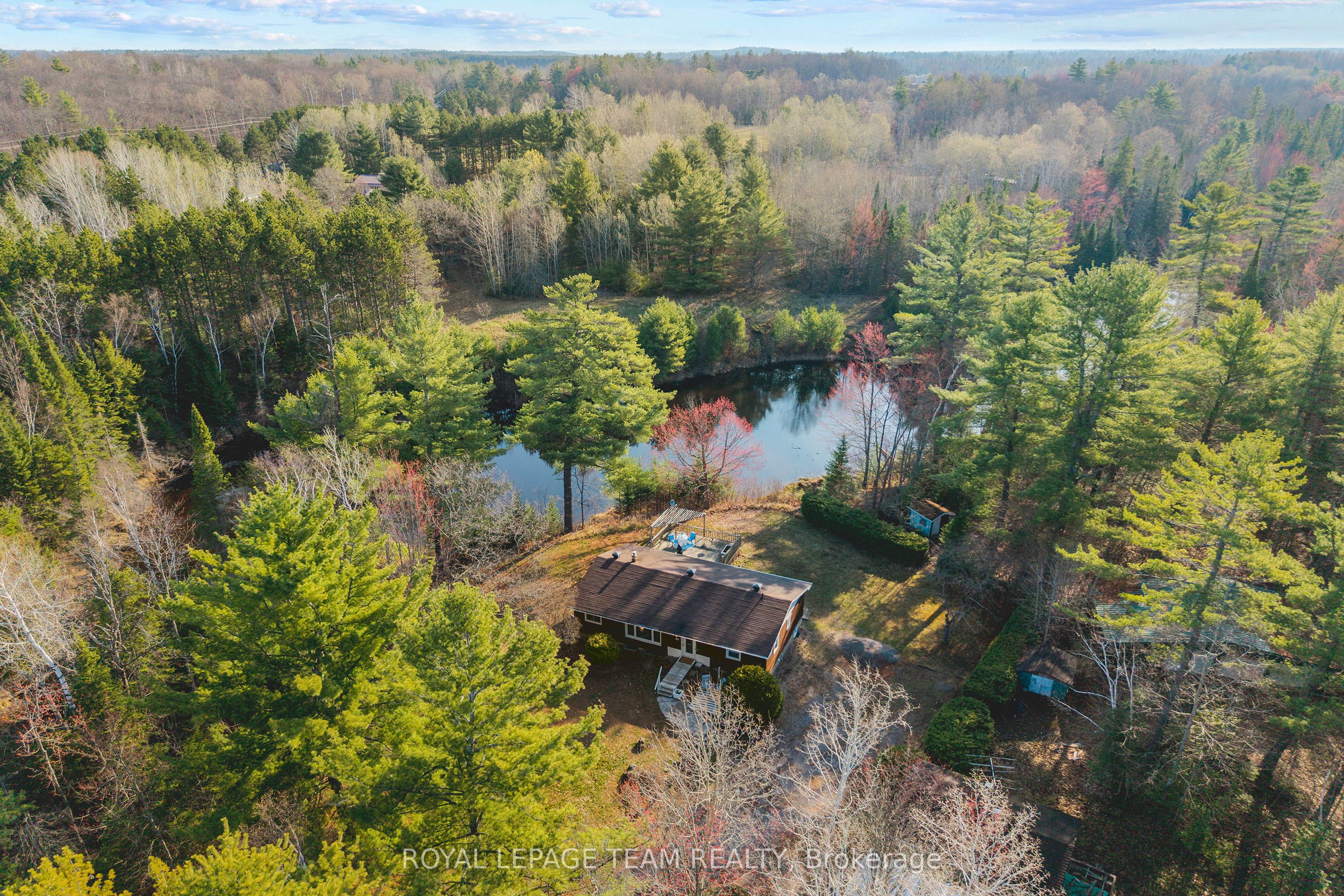 31 MANNING Road, Bonnechere Valley, ON K0J 1T0 photo 3