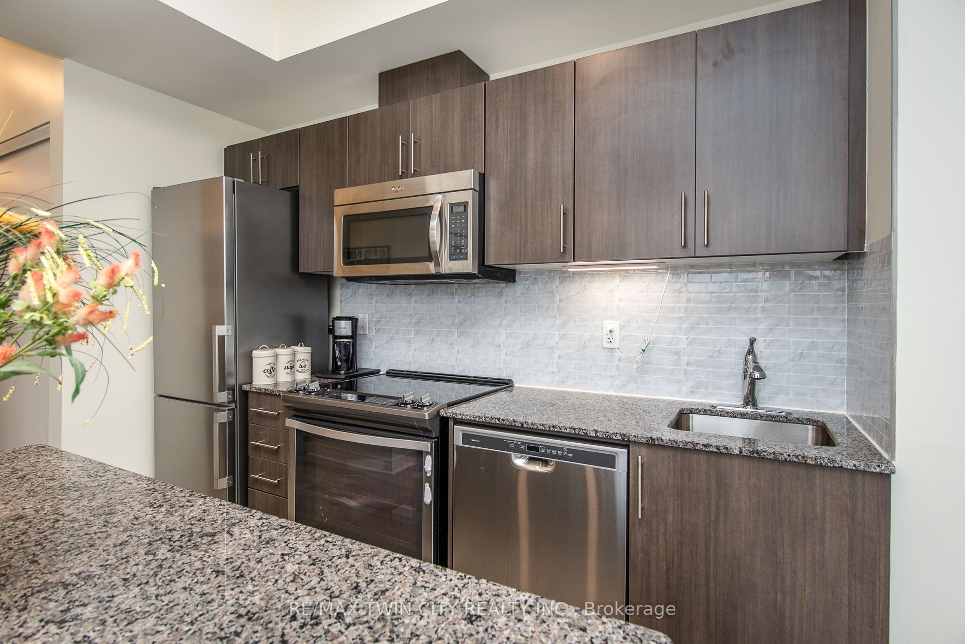 150 Water Street N 803, Cambridge, ON N1R 0B5 photo 5