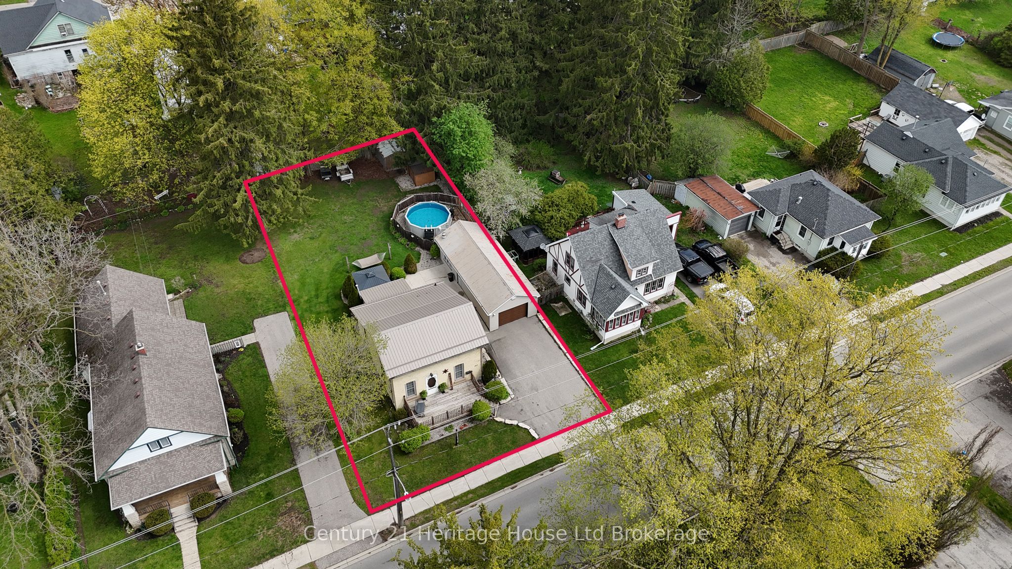 165 Canterbury Street, Ingersoll, ON N5C 1E2 photo 3