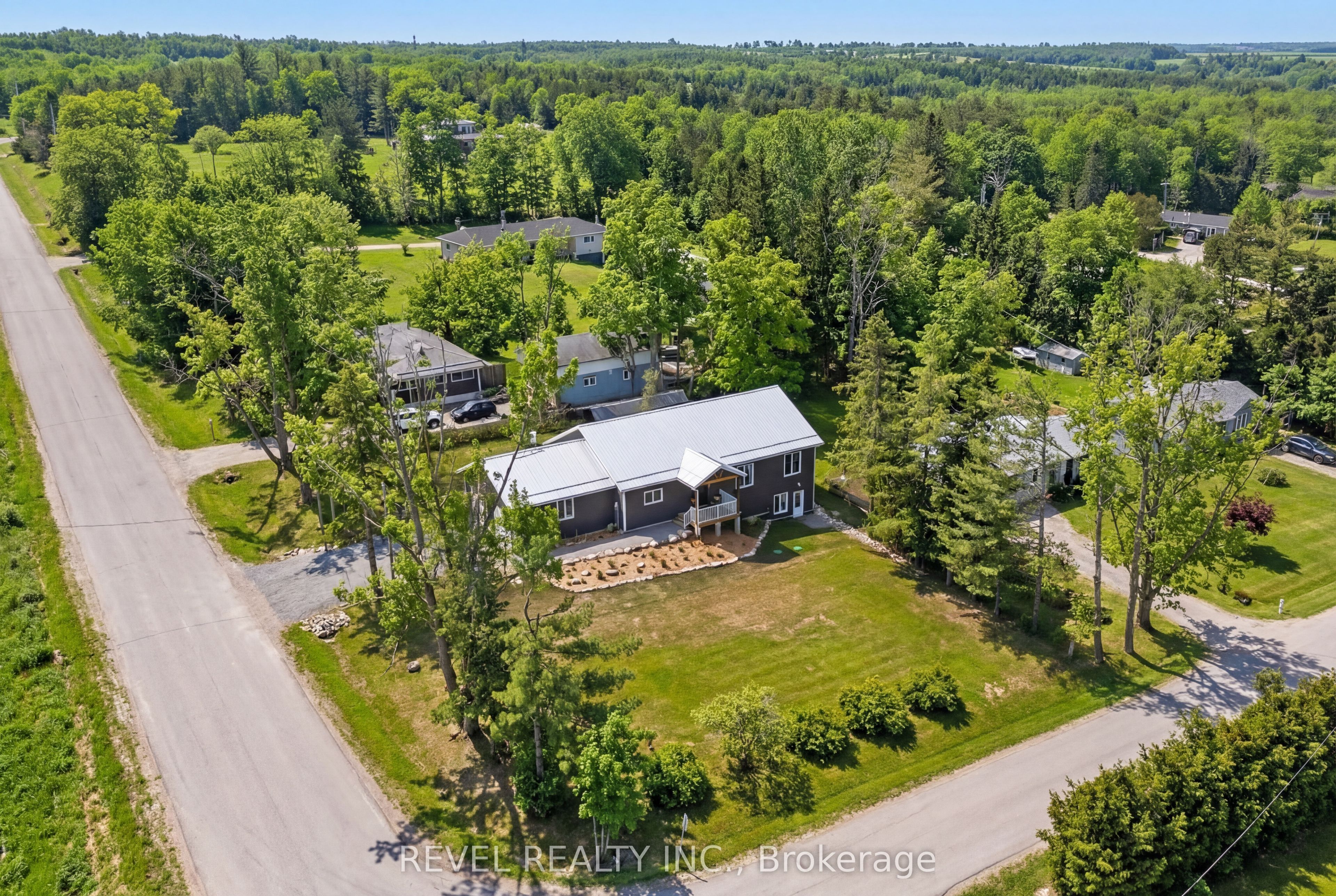 213 Pleasant Point Road, Kawartha Lakes, ON K9V 4R6 photo 2