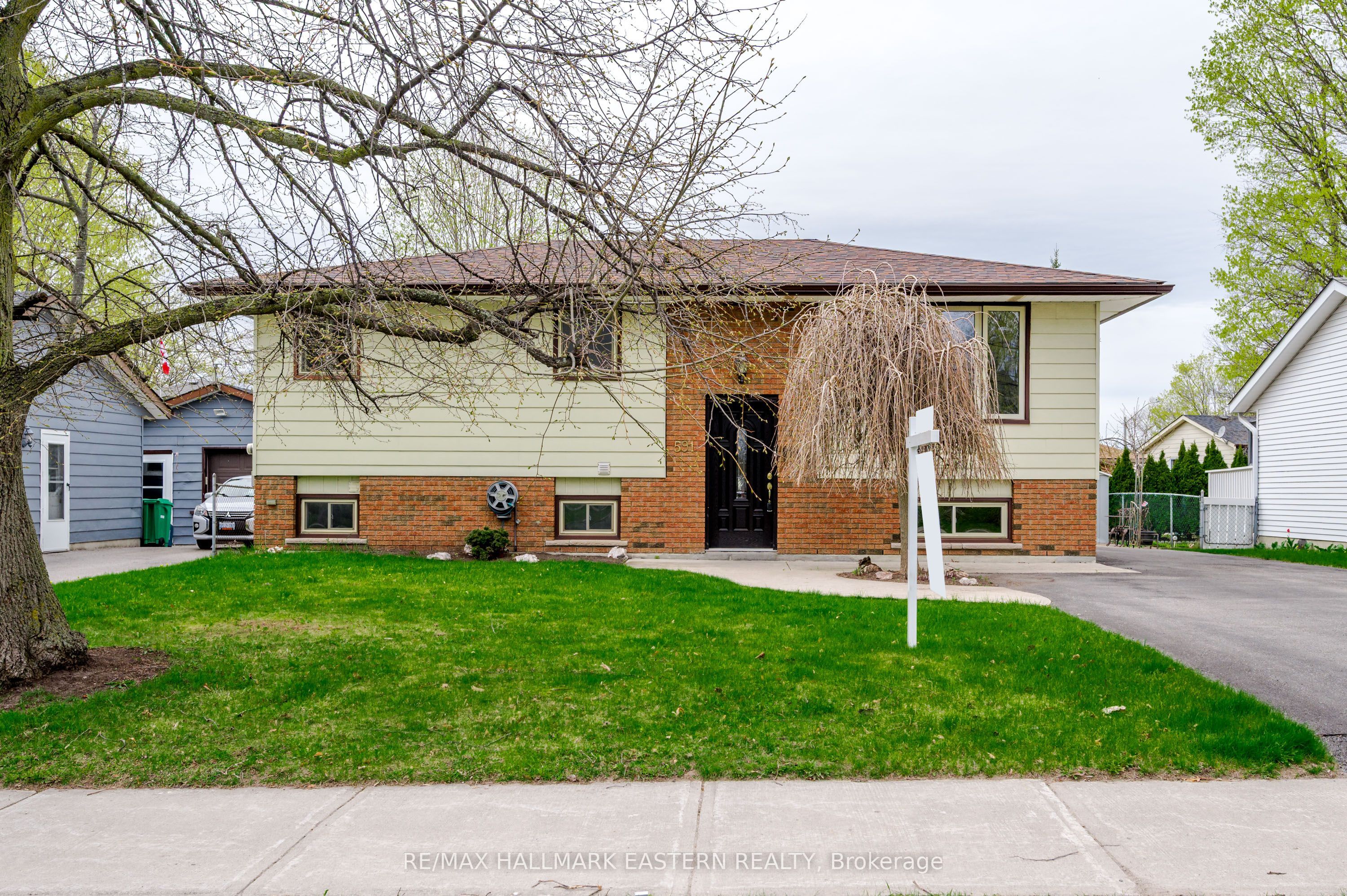 591 Otonabee Drive, Peterborough, ON K9J 7X8 photo 4