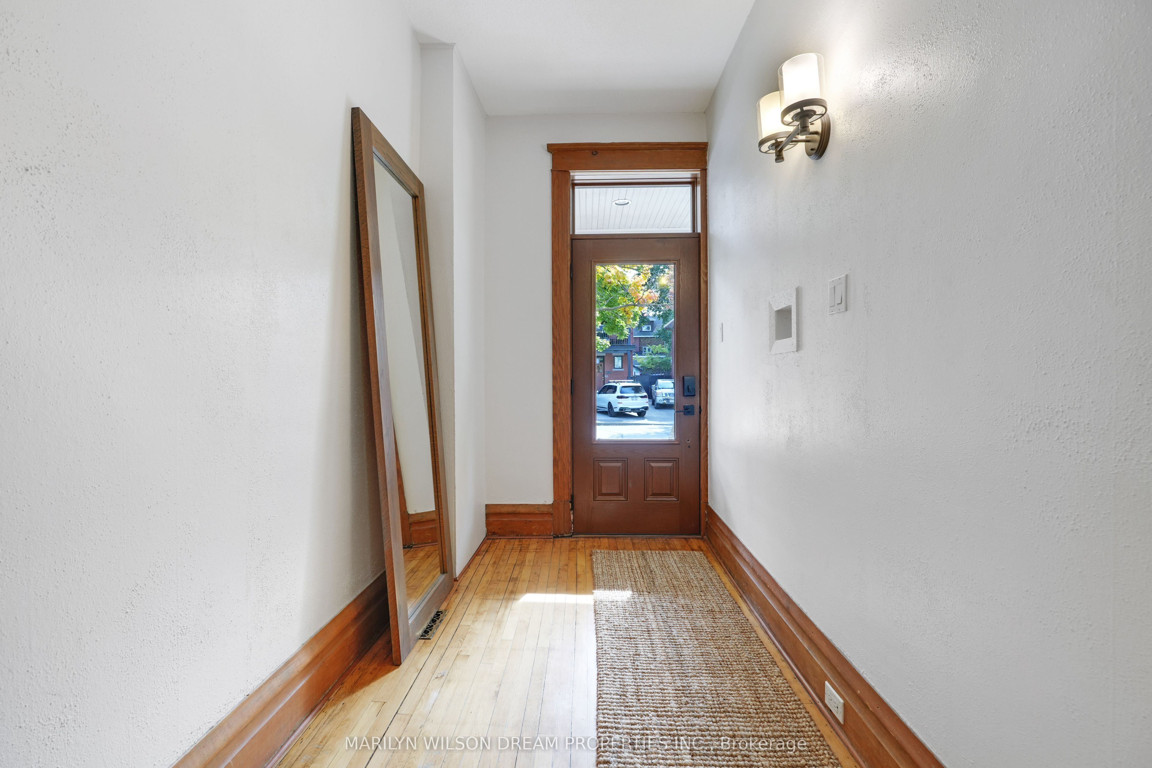 273 Powell Avenue, Glebe - Ottawa East and Area, ON K1S 2A4 photo 3