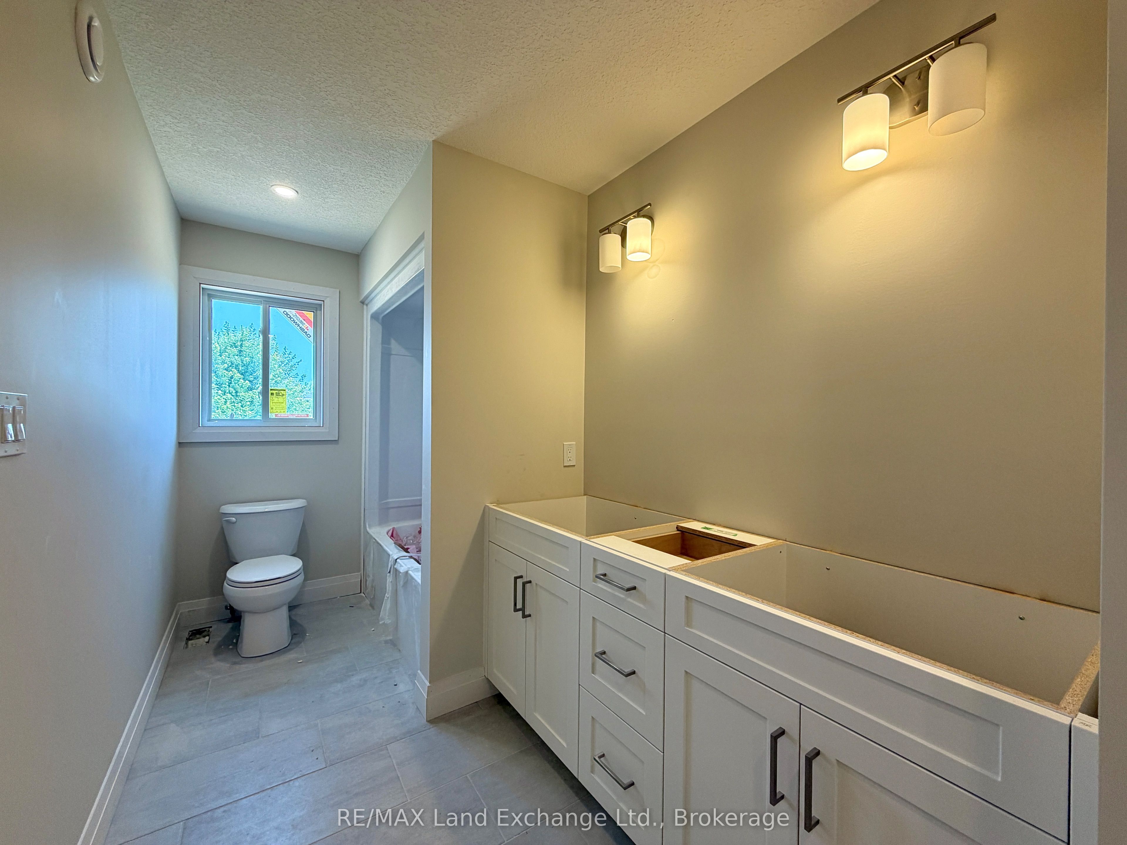 473 Northport Drive, Saugeen Shores, ON N0H 2C8 photo 3