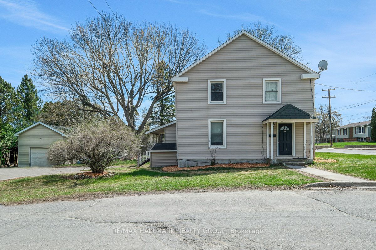 20 Brock Street S, Perth, ON K7H 1Z1