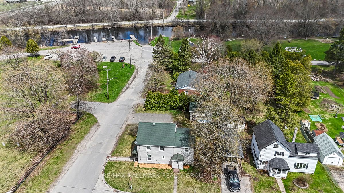 20 Brock Street S, Perth, ON K7H 1Z1 photo 4