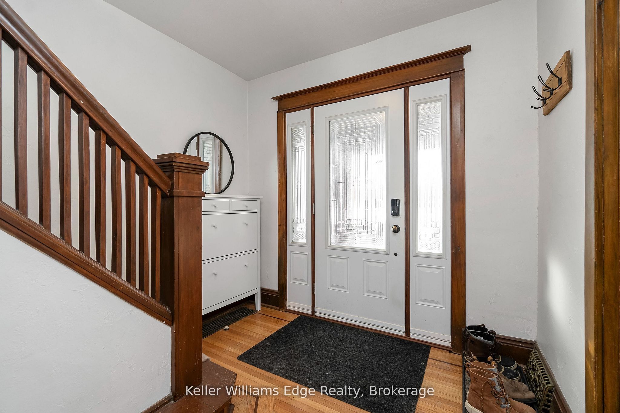 37 Wexford Avenue S, Hamilton, ON L8K 2N5 photo 4