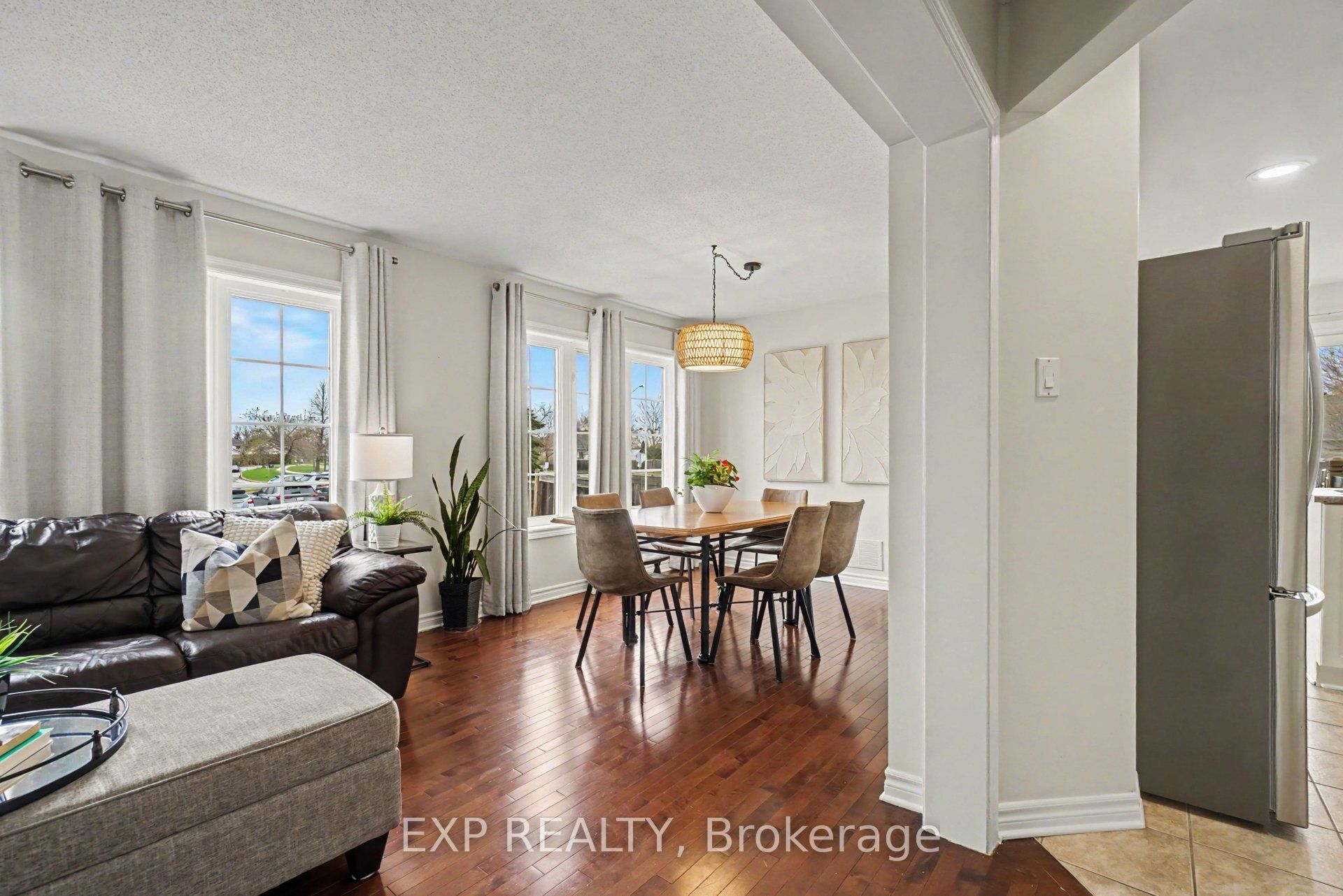 2100 Melette Crescent, Orleans - Cumberland and Area, ON K4A 4X2 photo 5