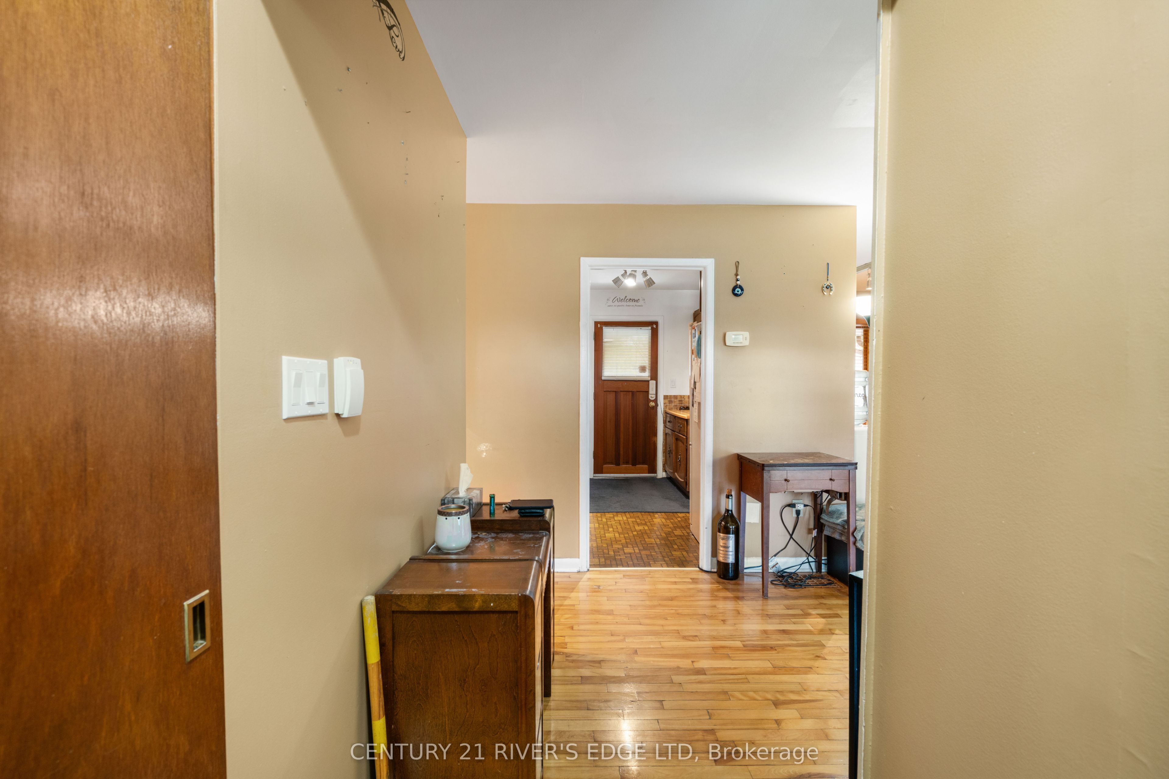 54 Loyalist Street, South Dundas, ON K0C 1X0 photo 3