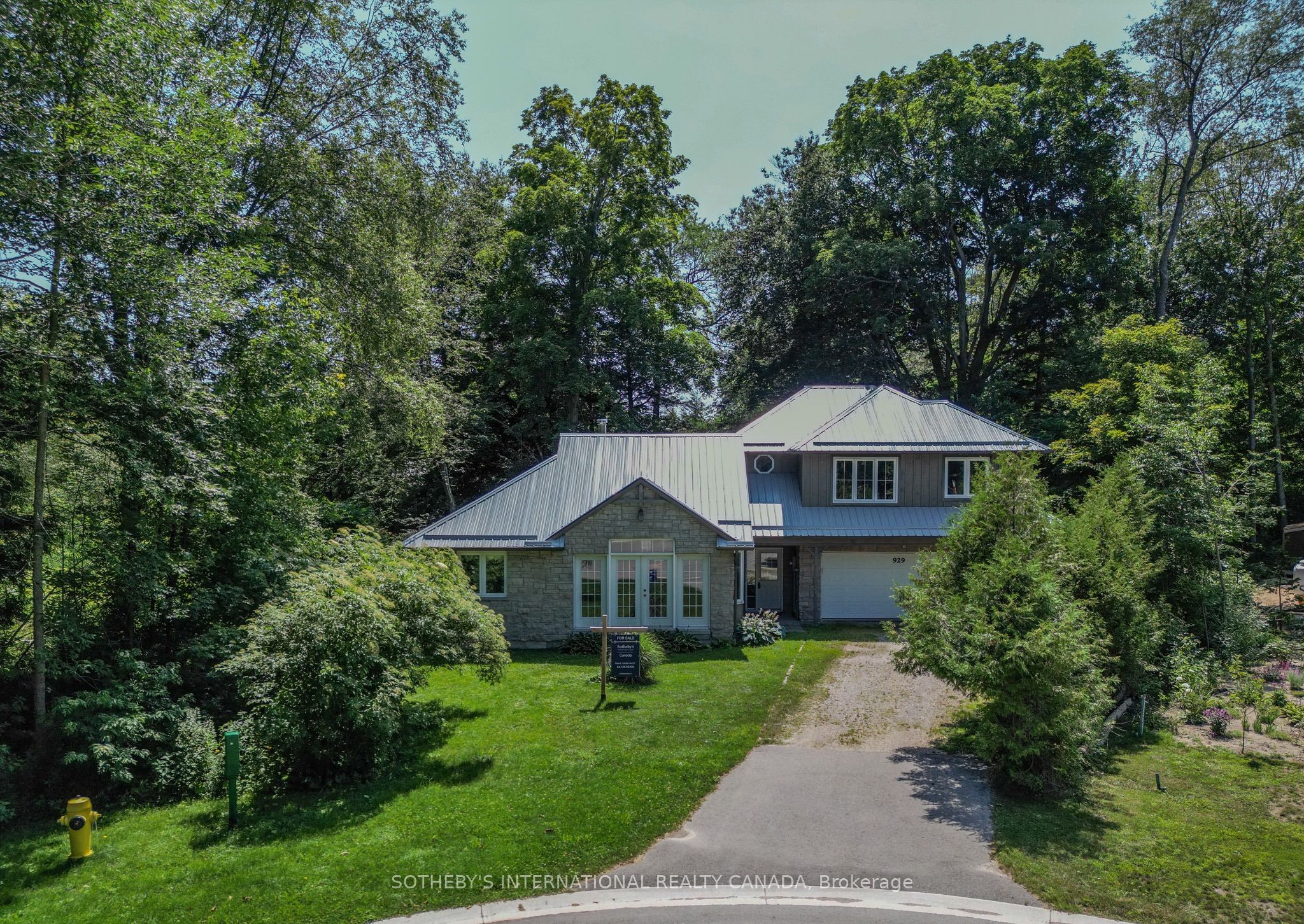 929 Tanglewood Drive, Huron-Kinloss, ON N2Z 2X3