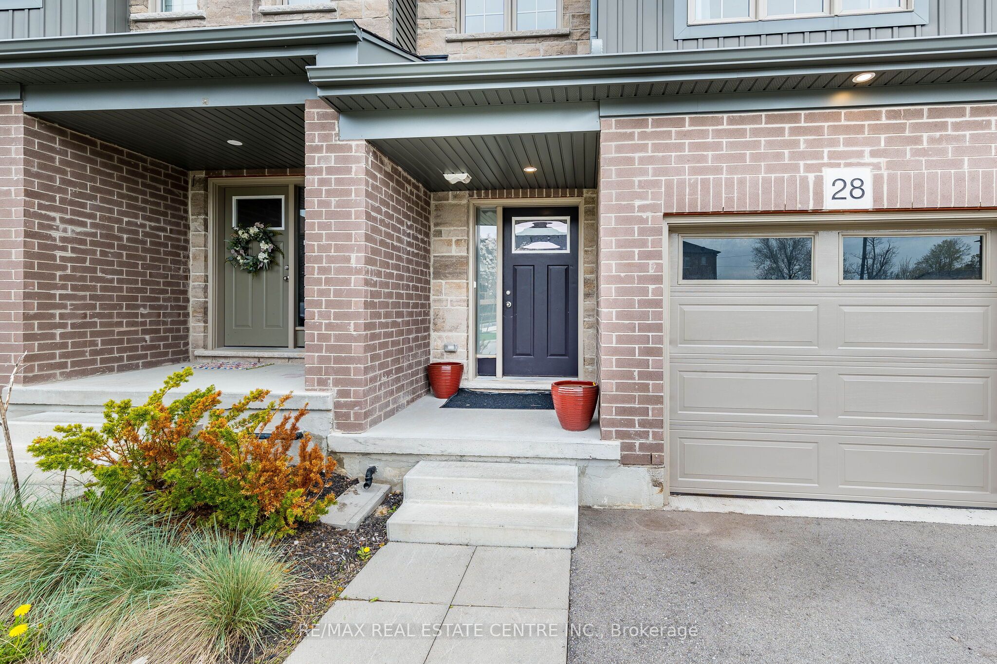 28 West Mill Street, North Dumfries, ON N0B 1E0 photo 3