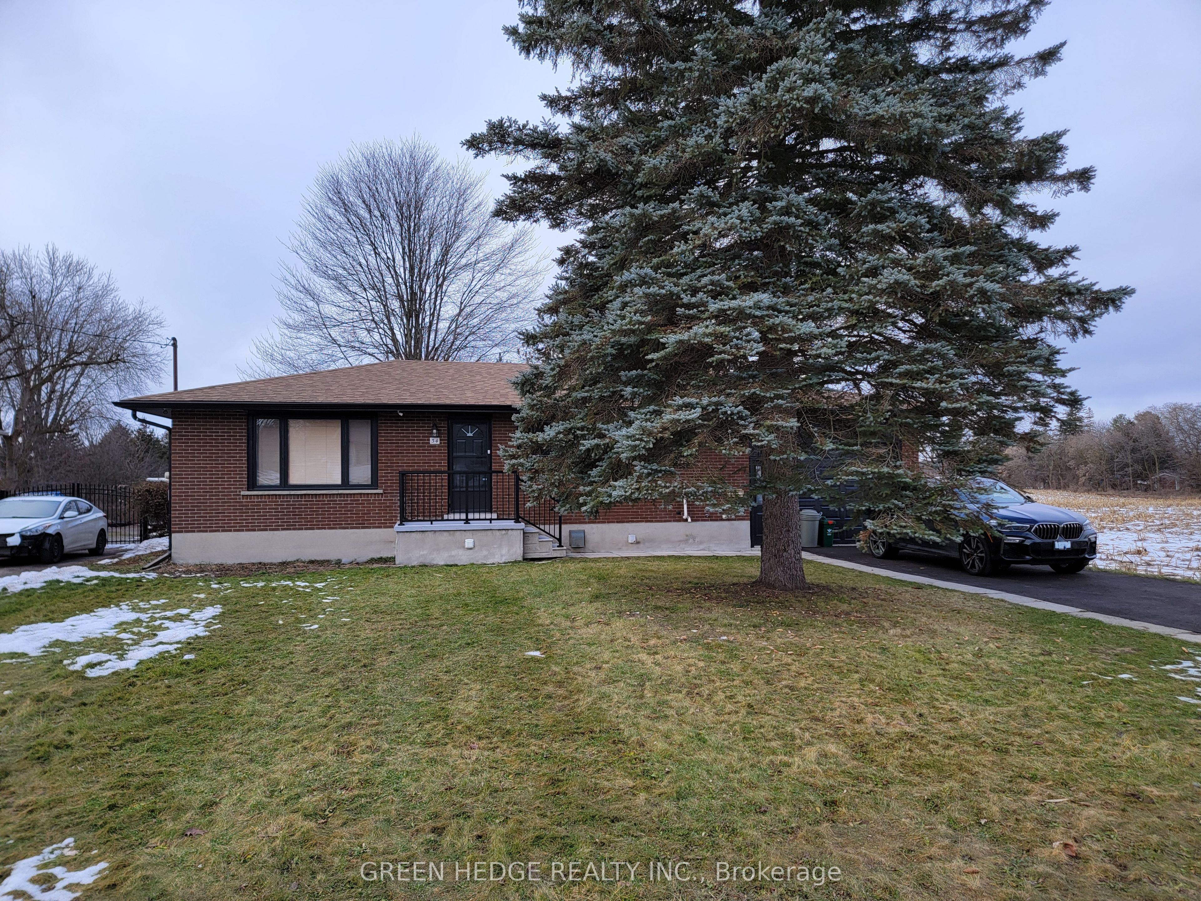 34 Stanley Avenue, Kitchener, ON N2K 1C5 photo 2