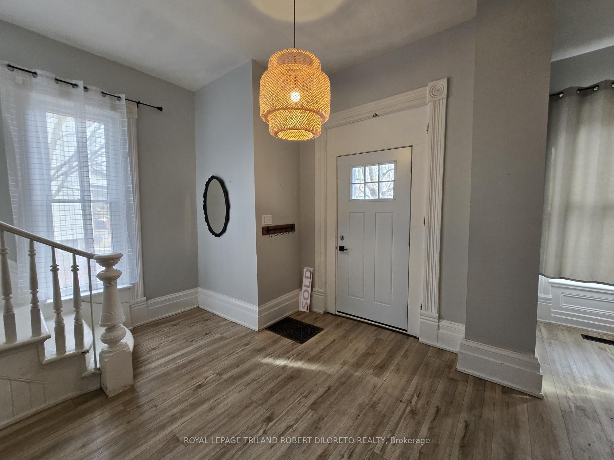 11 Maple Street W, Aylmer, ON N5H 1B8 photo 5