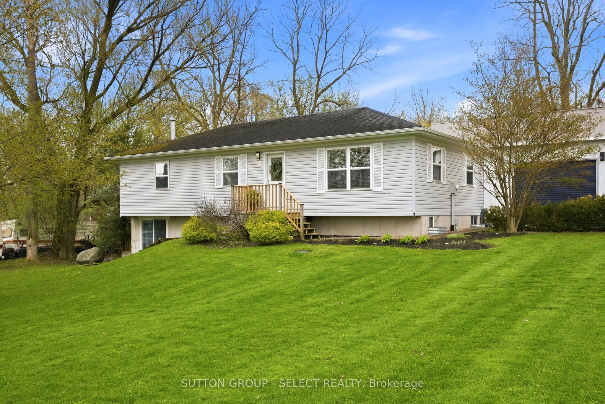 41165 Kirkton Road, South Huron, ON N0M 1S5 photo 2