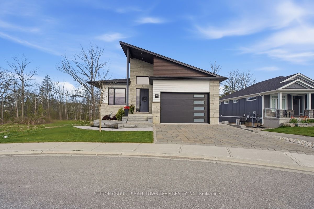 31 CREEK SIDE Place, Lambton Shores, ON N0M 1T0 photo 2