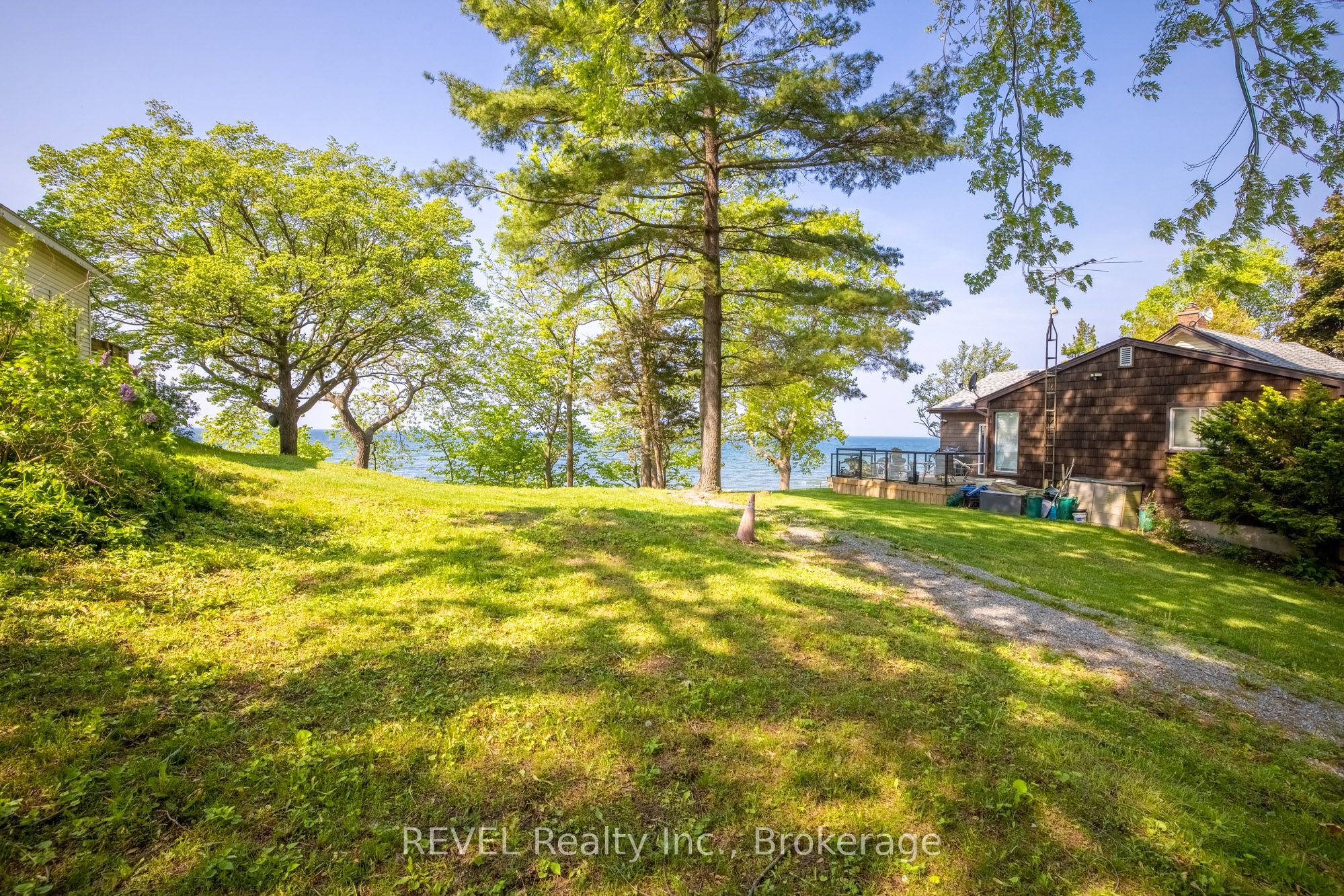 12113 Augustine Road, Wainfleet, ON L0S 1V0 photo 5