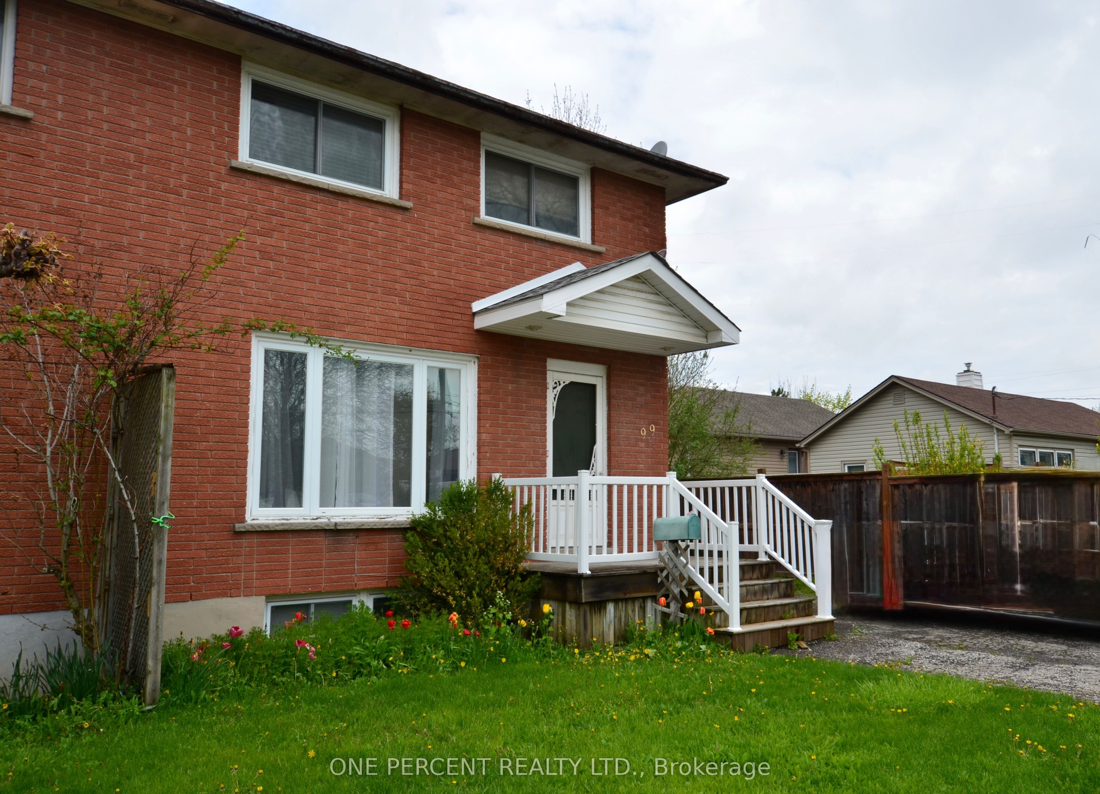 99 Louth Street, St. Catharines, ON L2S 2T7 photo 2