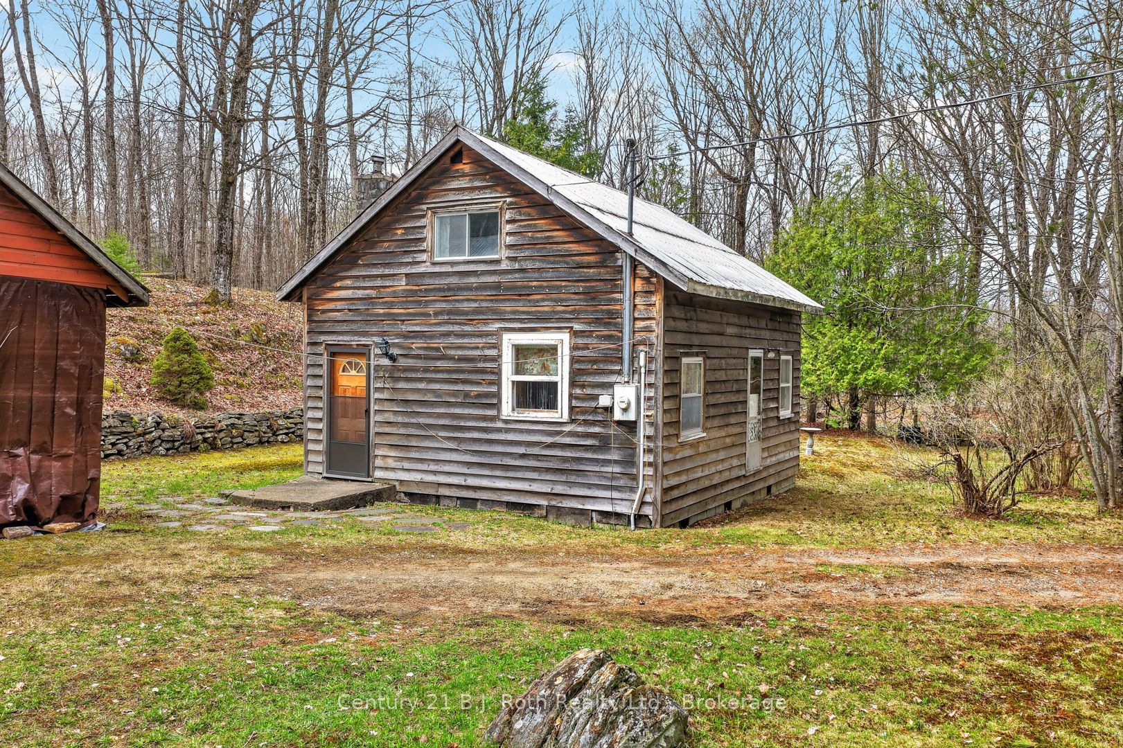 3640 Muskoka Rd 117 Road E, Lake of Bays, ON P0B 1A0 photo 2