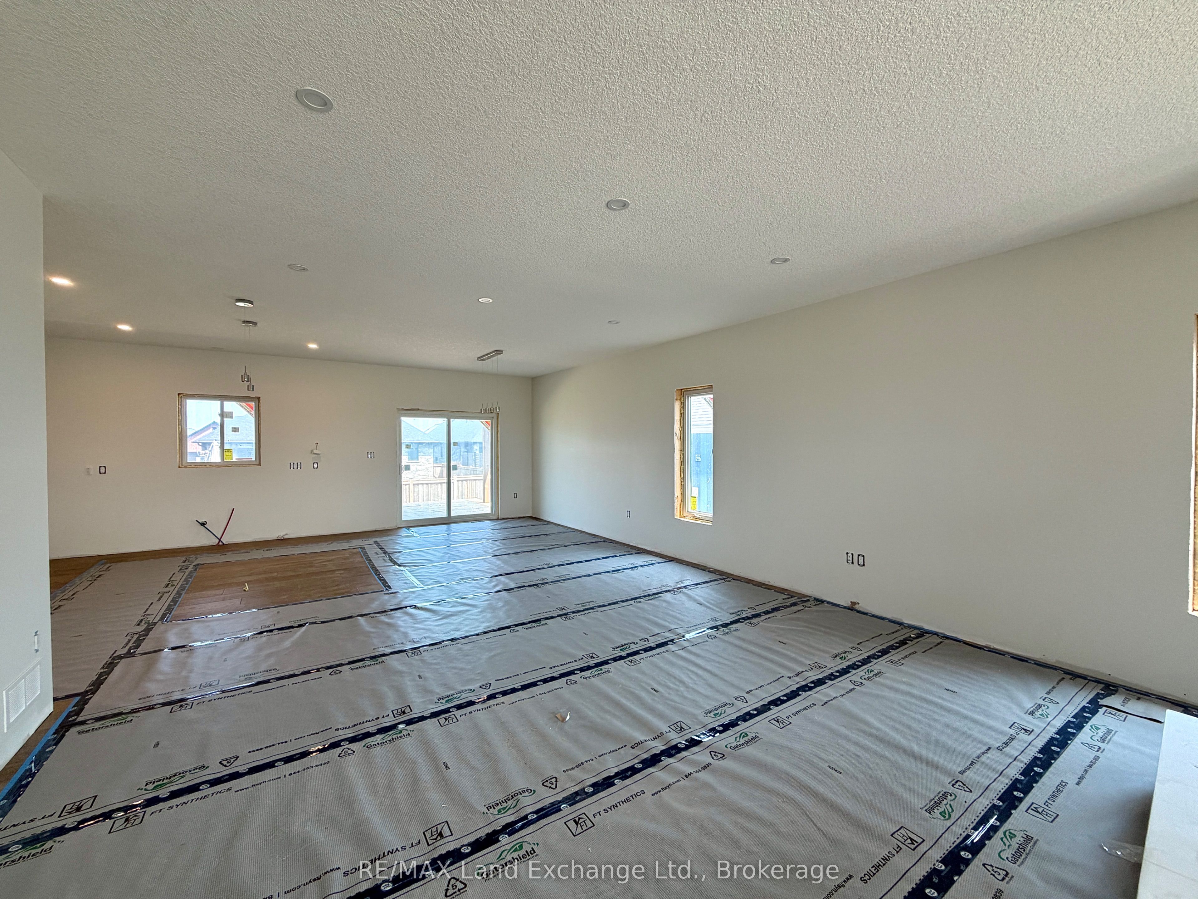 457 Northport Drive, Saugeen Shores, ON N0H 2C8 photo 4
