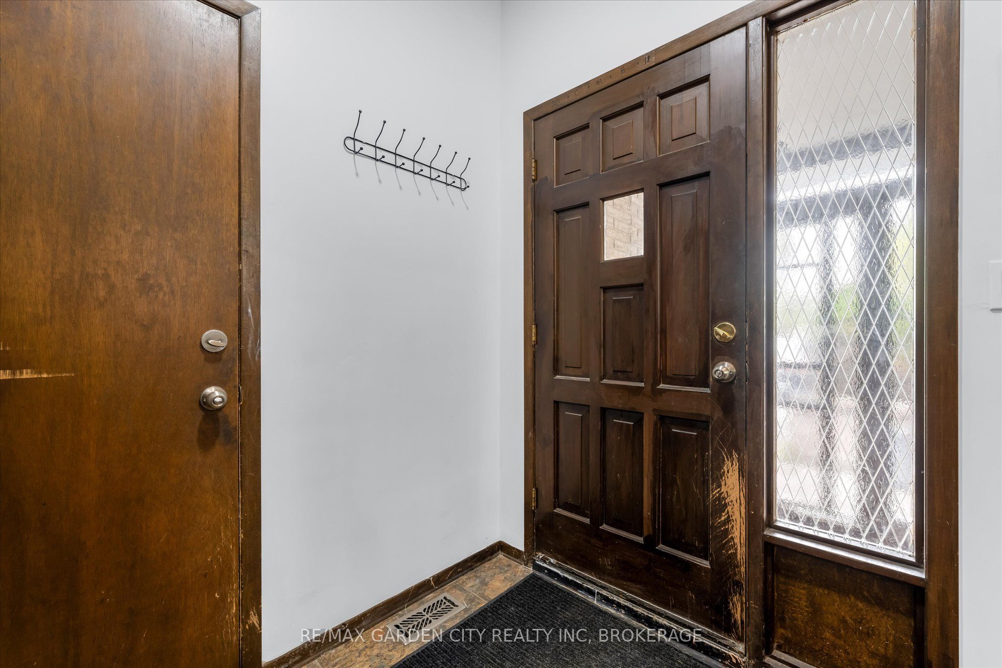 82 Linwell Road, St. Catharines, ON L2N 6B1 photo 4