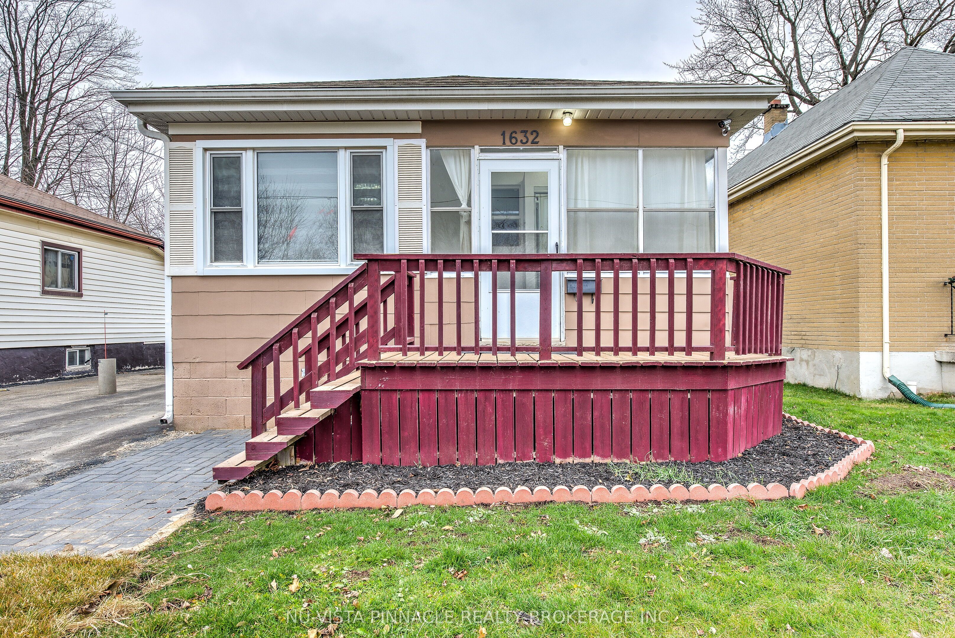 1632 Churchill Avenue, London East, ON N5W 2K9 photo 3