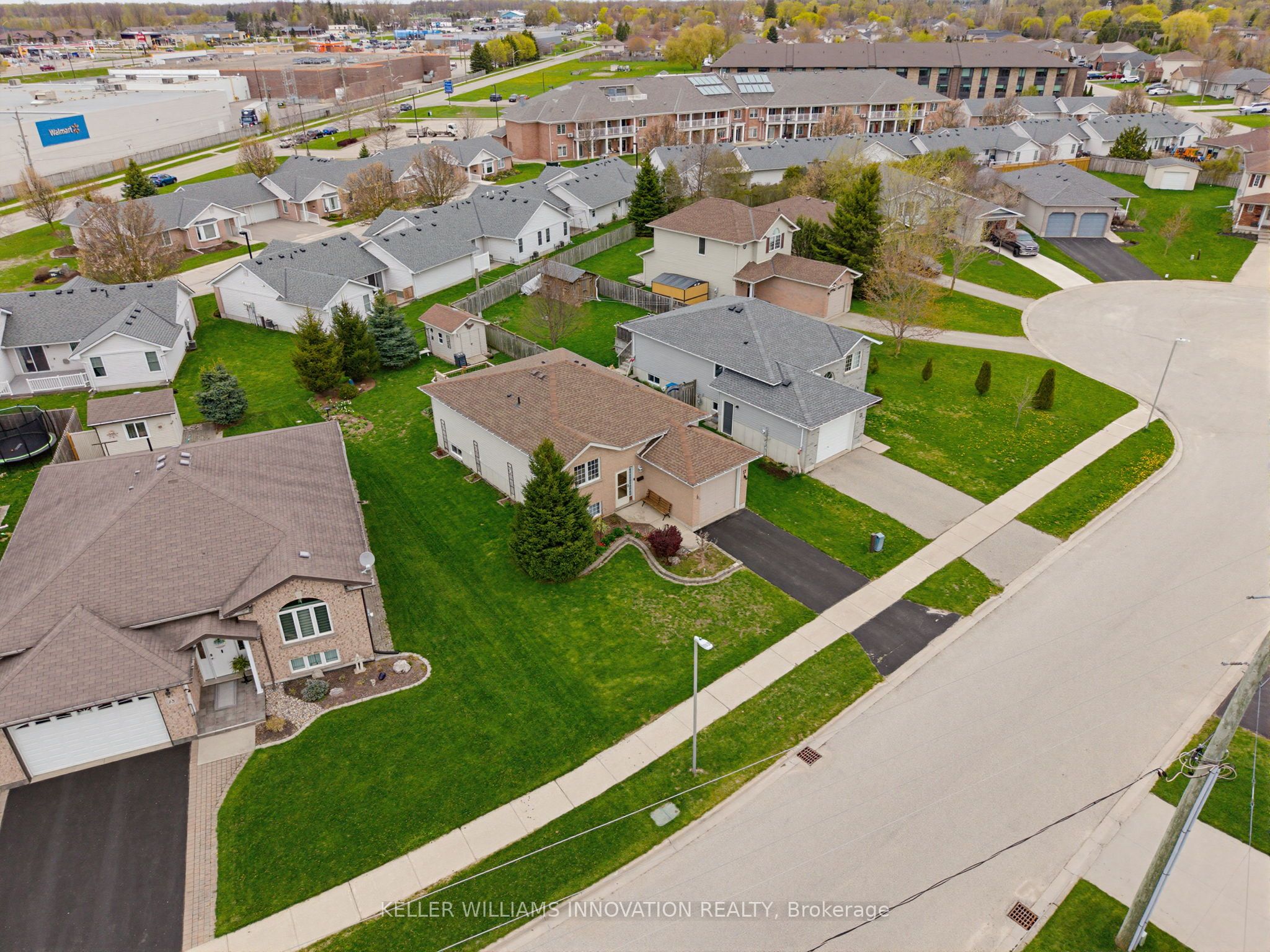 17 Barnett Street W, North Perth, ON N4W 3V9 photo 4