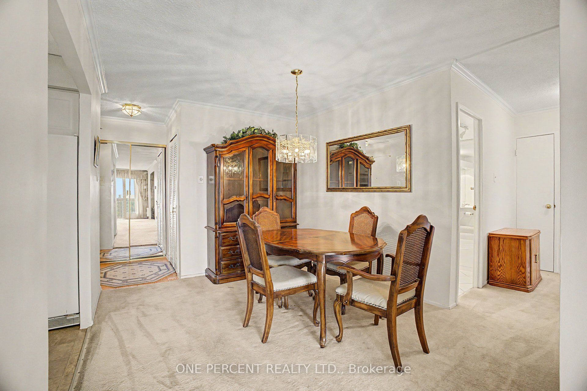 158B McArthur Avenue 1807, Vanier and Kingsview Park, ON K1L 8C9 photo 5