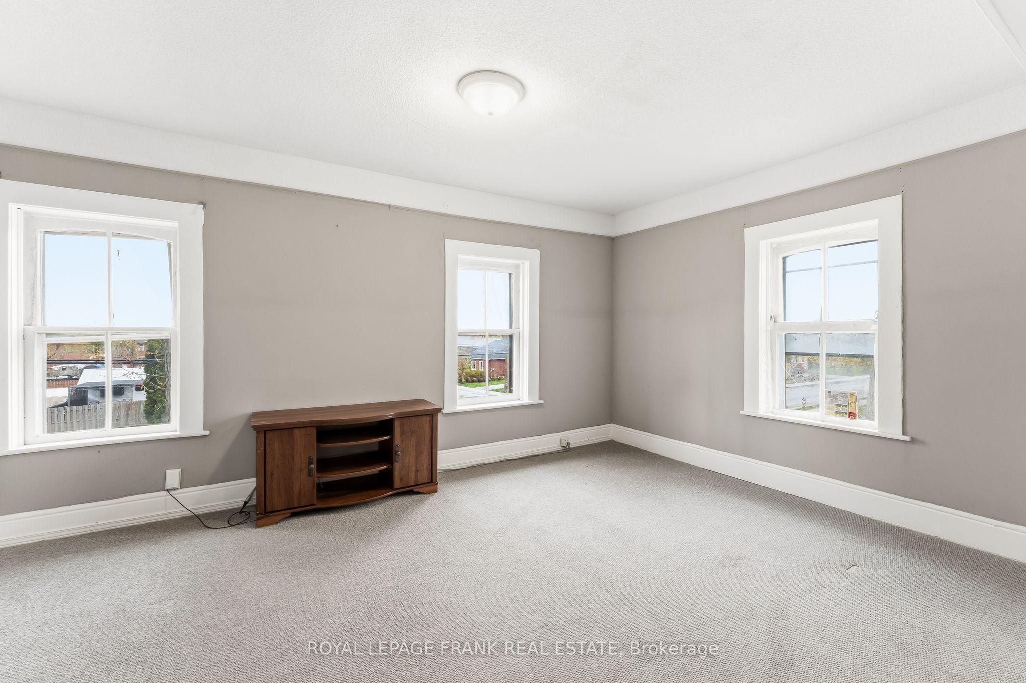36 Mill Street, Kawartha Lakes, ON K9V 2L4 photo 5