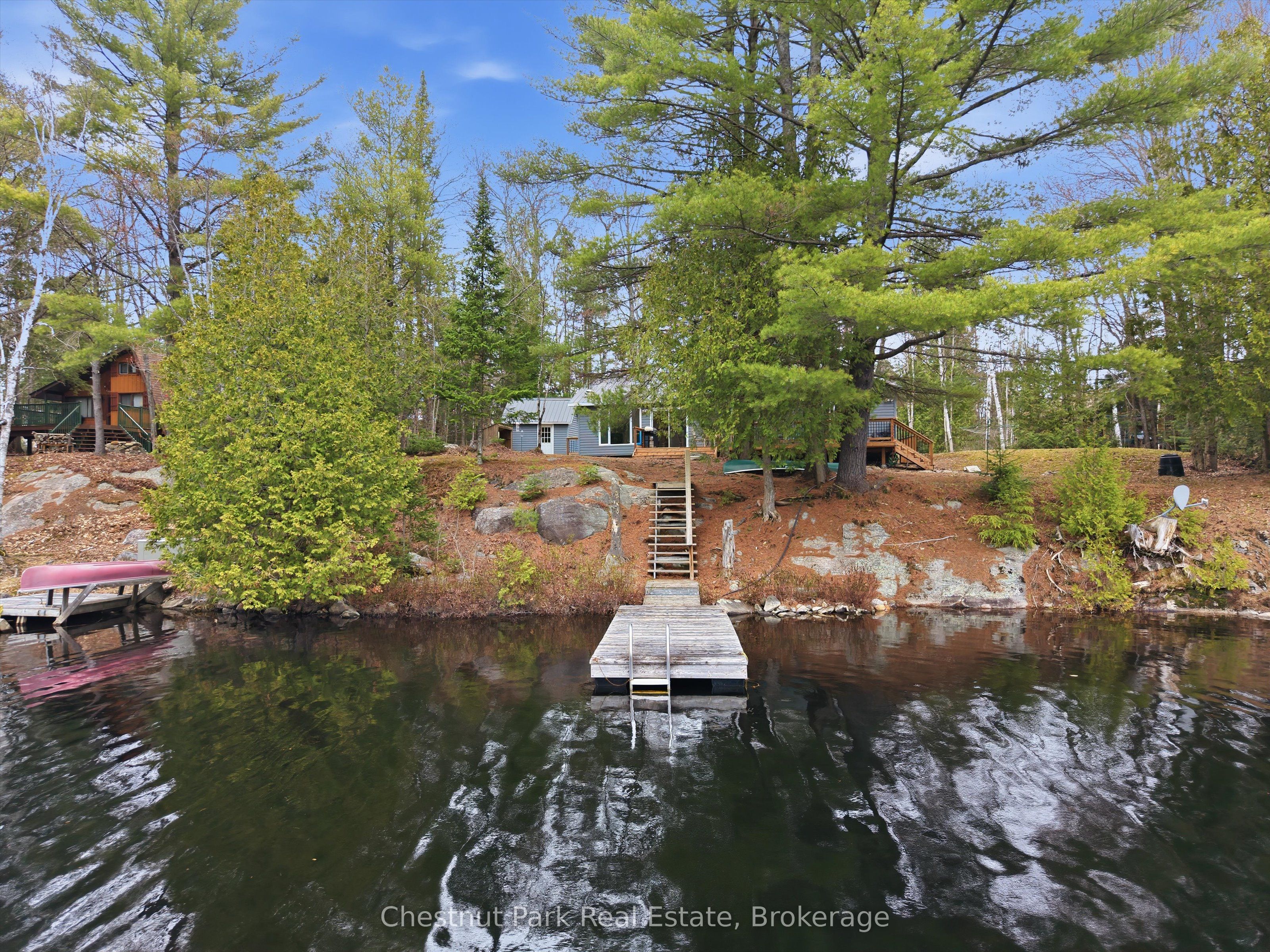 1299 Dickie Lake Road, Lake of Bays, ON P0B 1A0