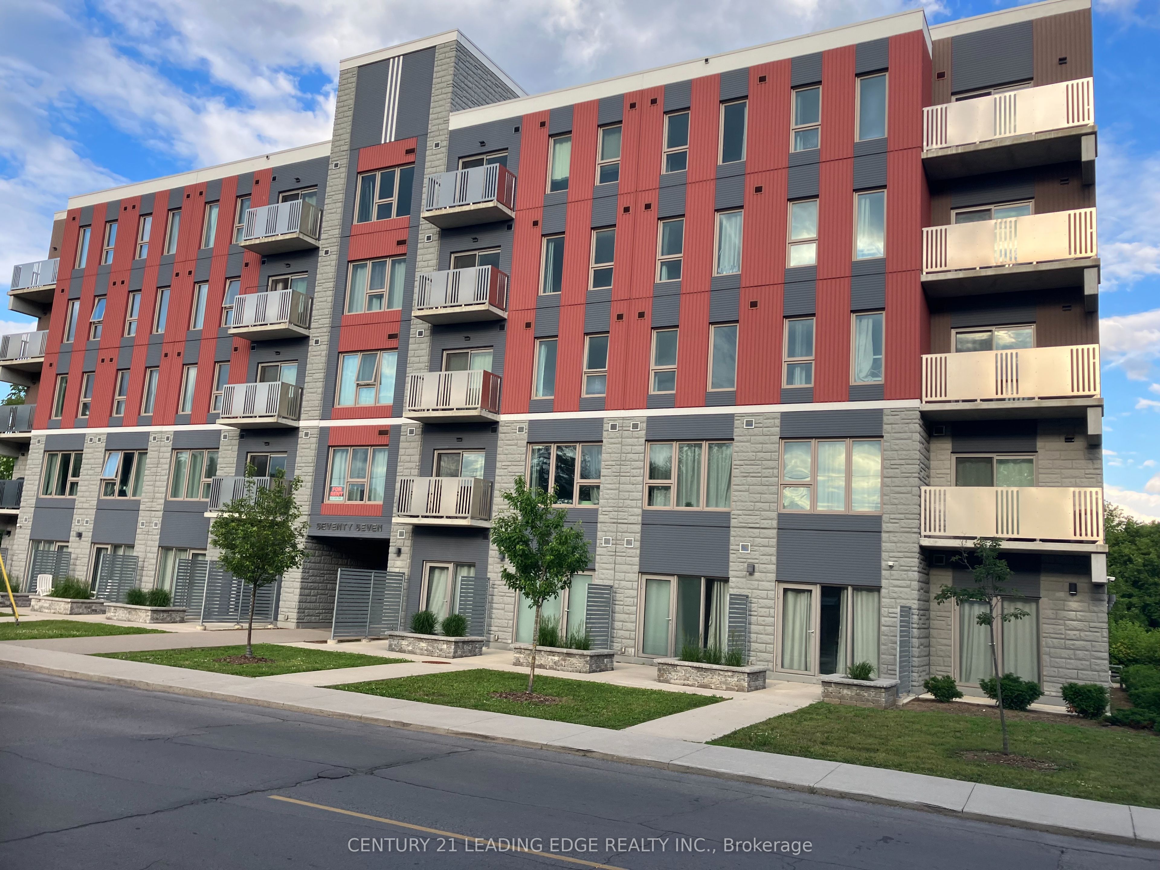 77 LELAND Street 422, Hamilton, ON L8S 3A1 photo 2