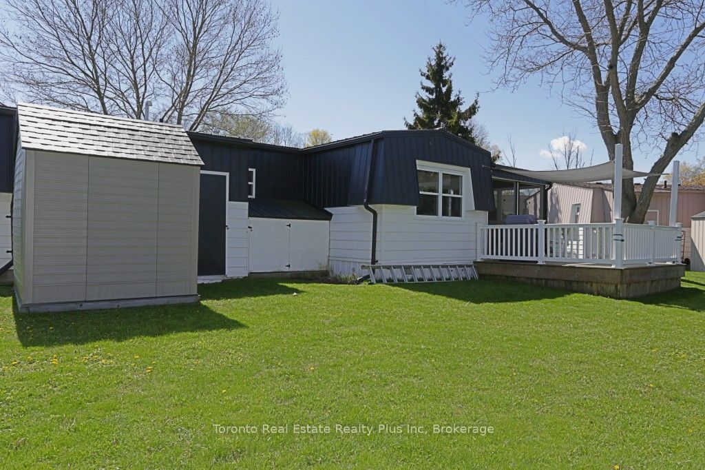 314 Wyldwood Lane, South Huron, ON N0M 1T0 photo 2