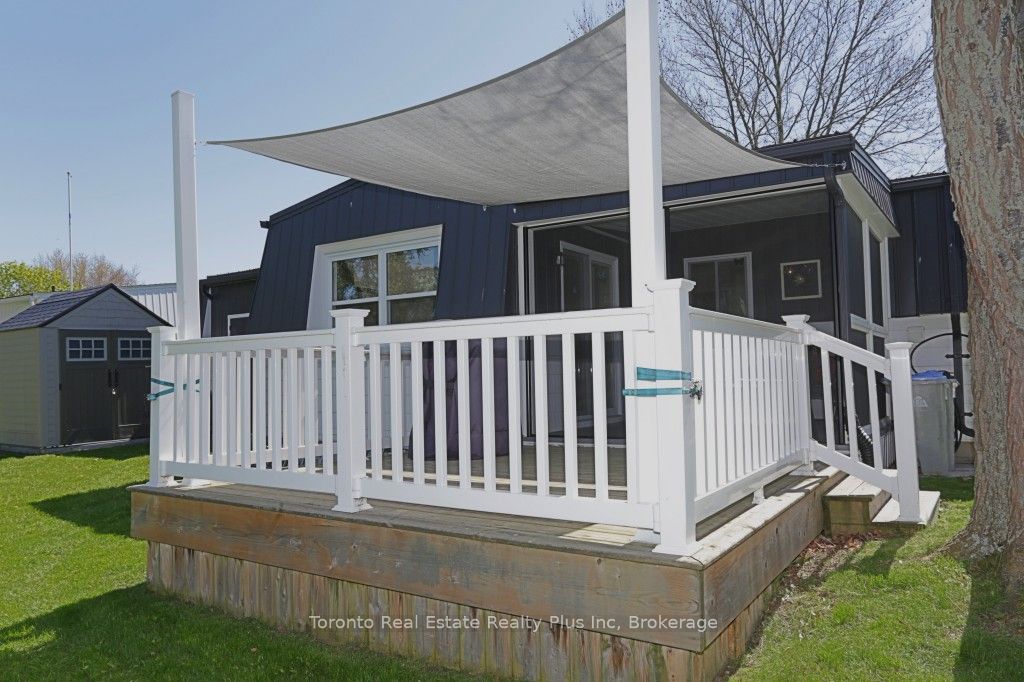 314 Wyldwood Lane, South Huron, ON N0M 1T0 photo 3