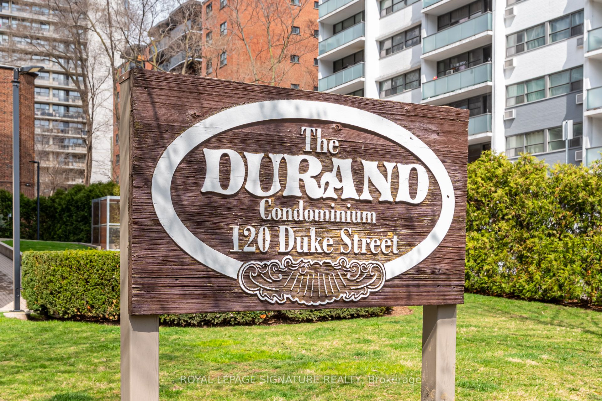120 Duke Street 1503, Hamilton, ON L8P 4T1 photo 2