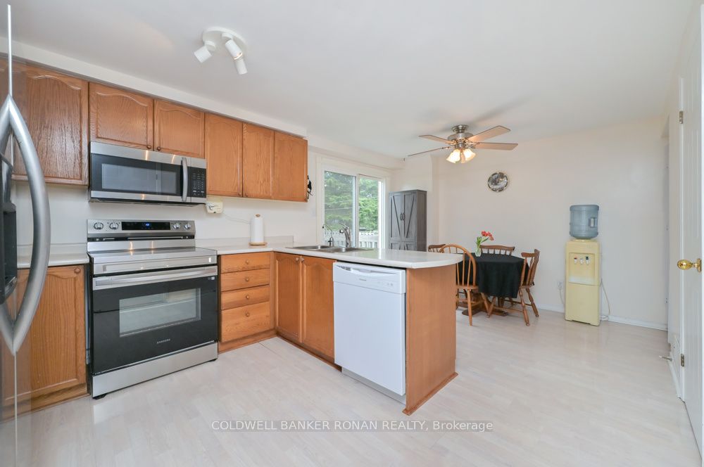 56 Edward Street, Mapleton, ON N0G 1P0 photo 3