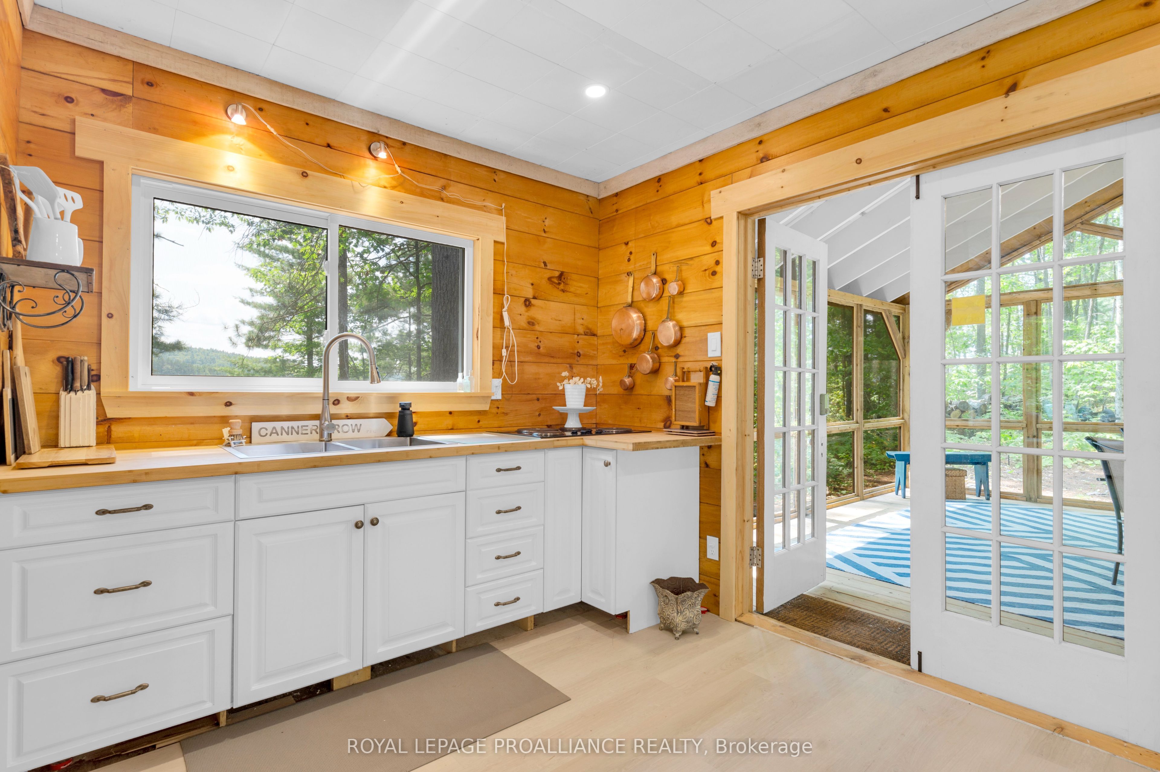 1780 Mazinaw Lake, Frontenac, ON K0H 1K0 photo 5