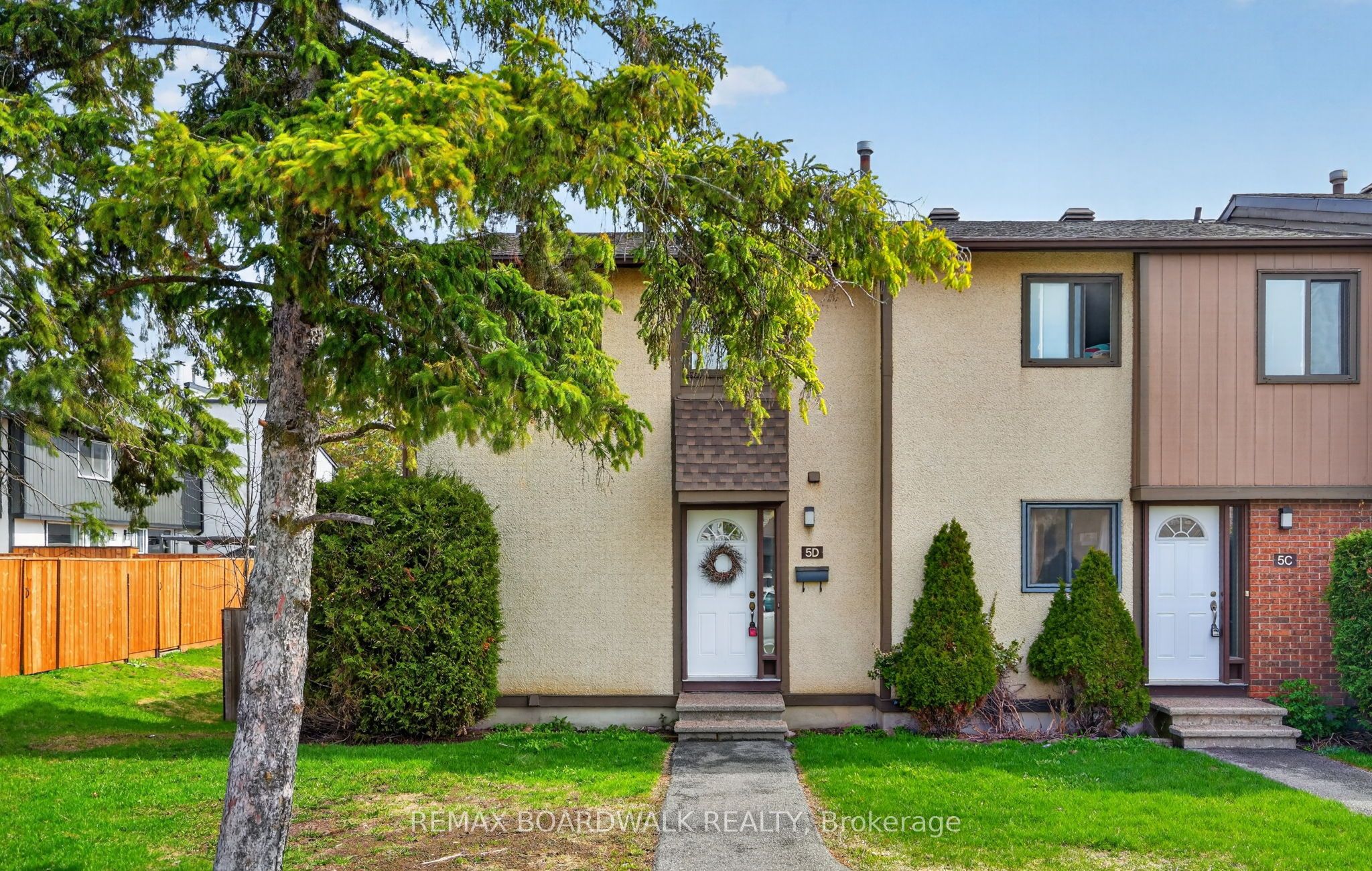 5 Vanessa Terrace D, Barrhaven, ON K2J 1Y4 photo 2