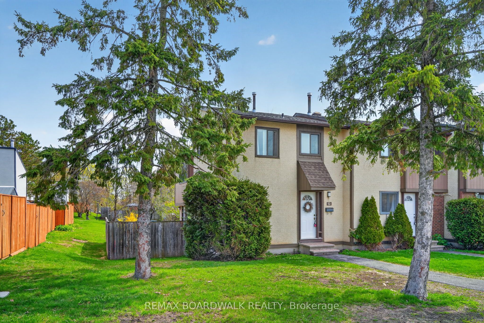 5 Vanessa Terrace D, Barrhaven, ON K2J 1Y4 photo 3