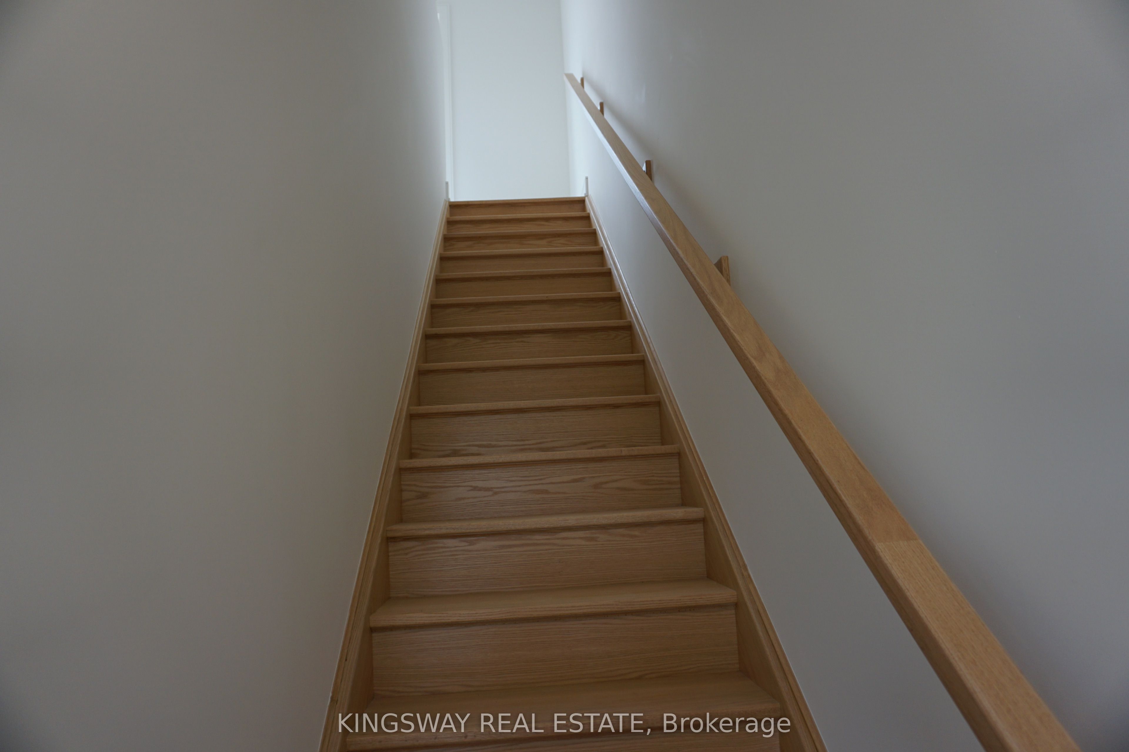 122 Everett Common, St. Catharines, ON L2P 0G8 photo 4
