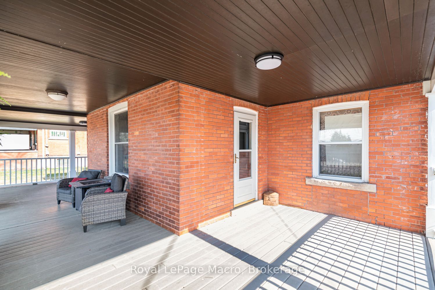 120 Caithness Street E, Haldimand, ON N3W 1C2 photo 4