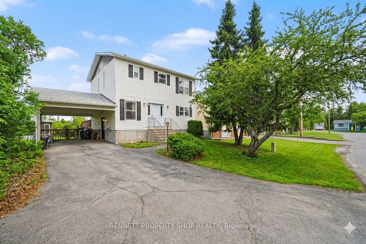 22 Poole Creek Crescent, Stittsville - Munster - Richmond, ON K2S 1T6 photo 4
