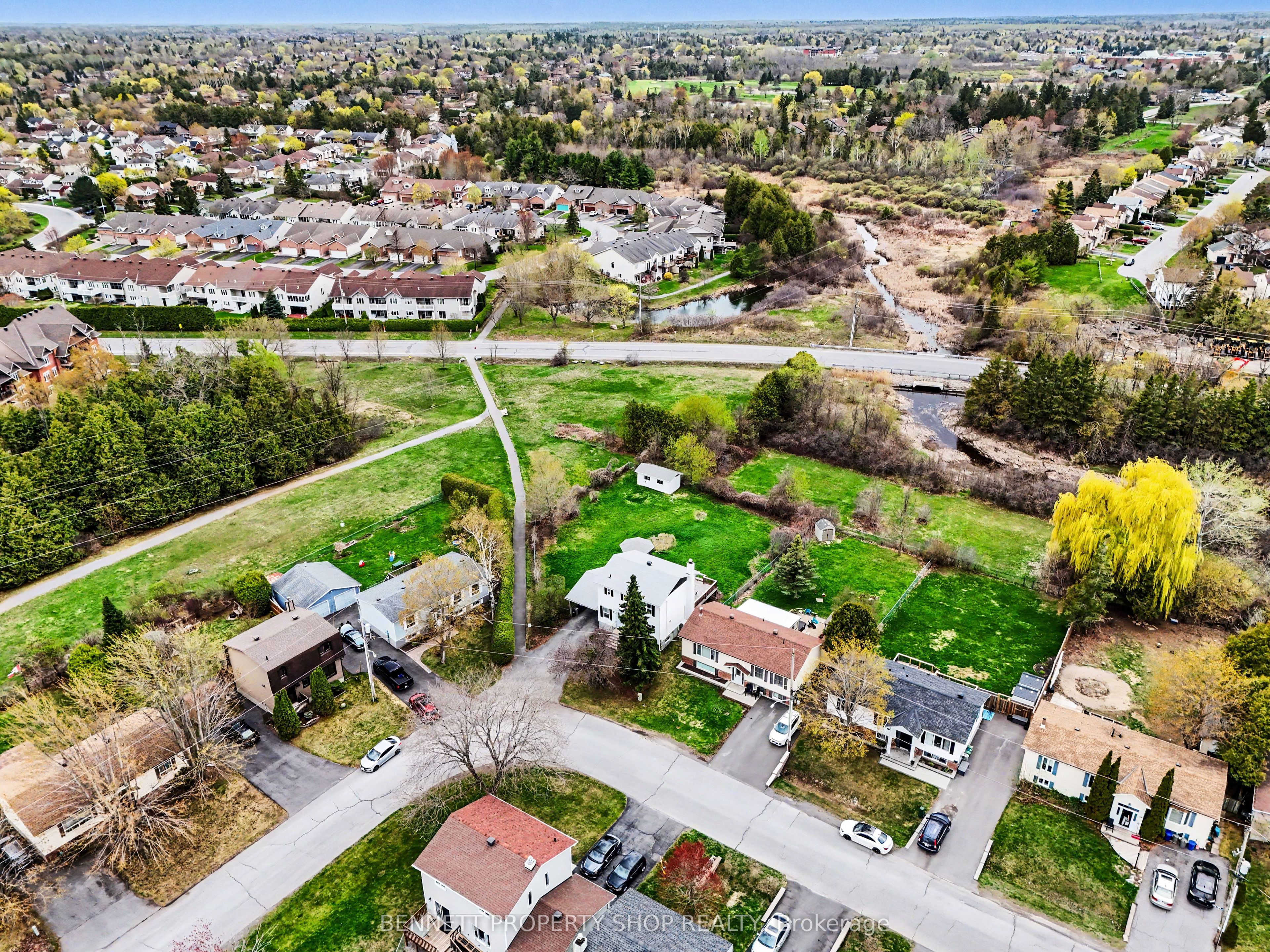 22 Poole Creek Crescent, Stittsville - Munster - Richmond, ON K2S 1T6 photo 5