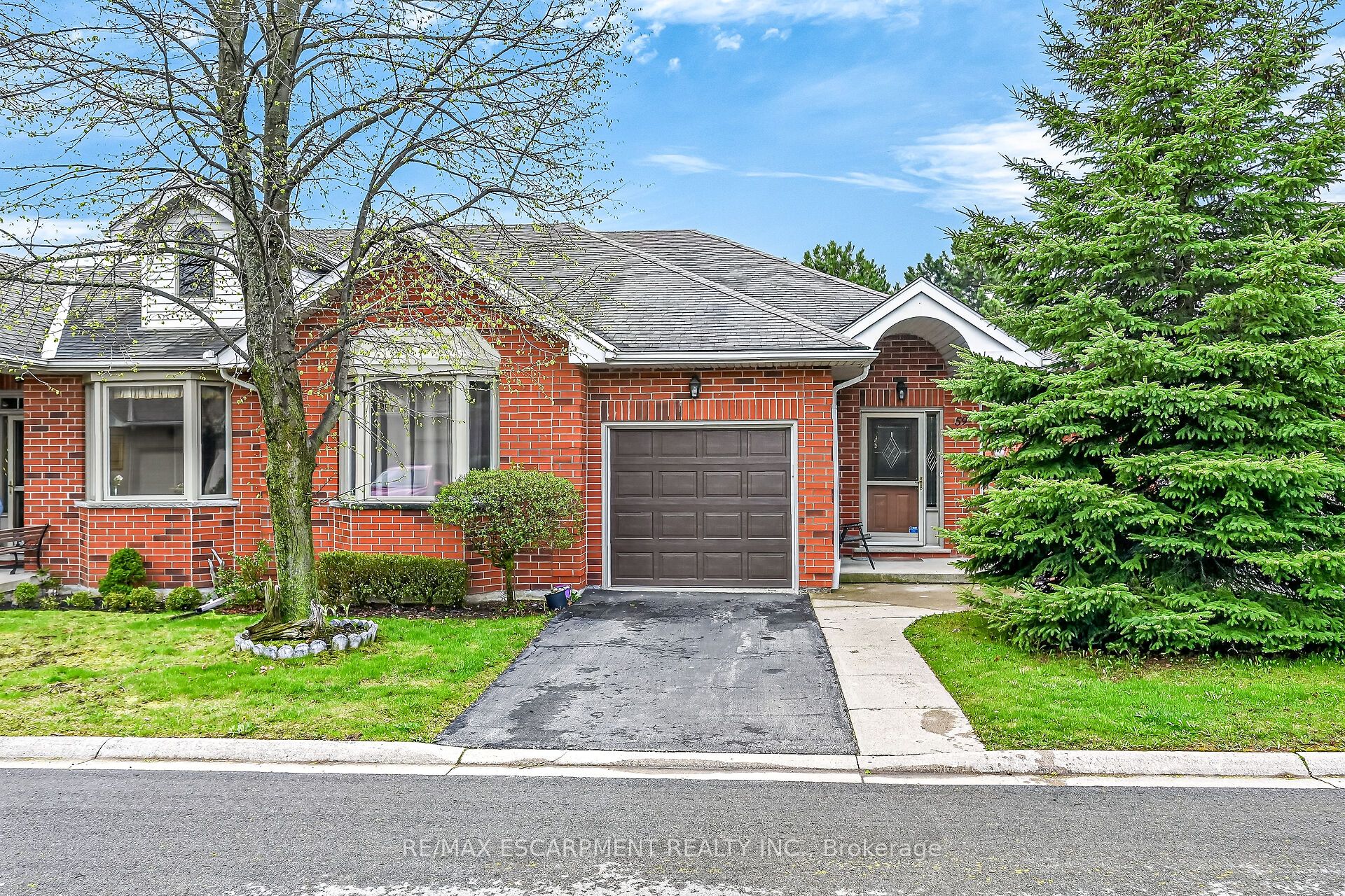 59 Riveroaks Drive, Hamilton, ON L0R 1W0