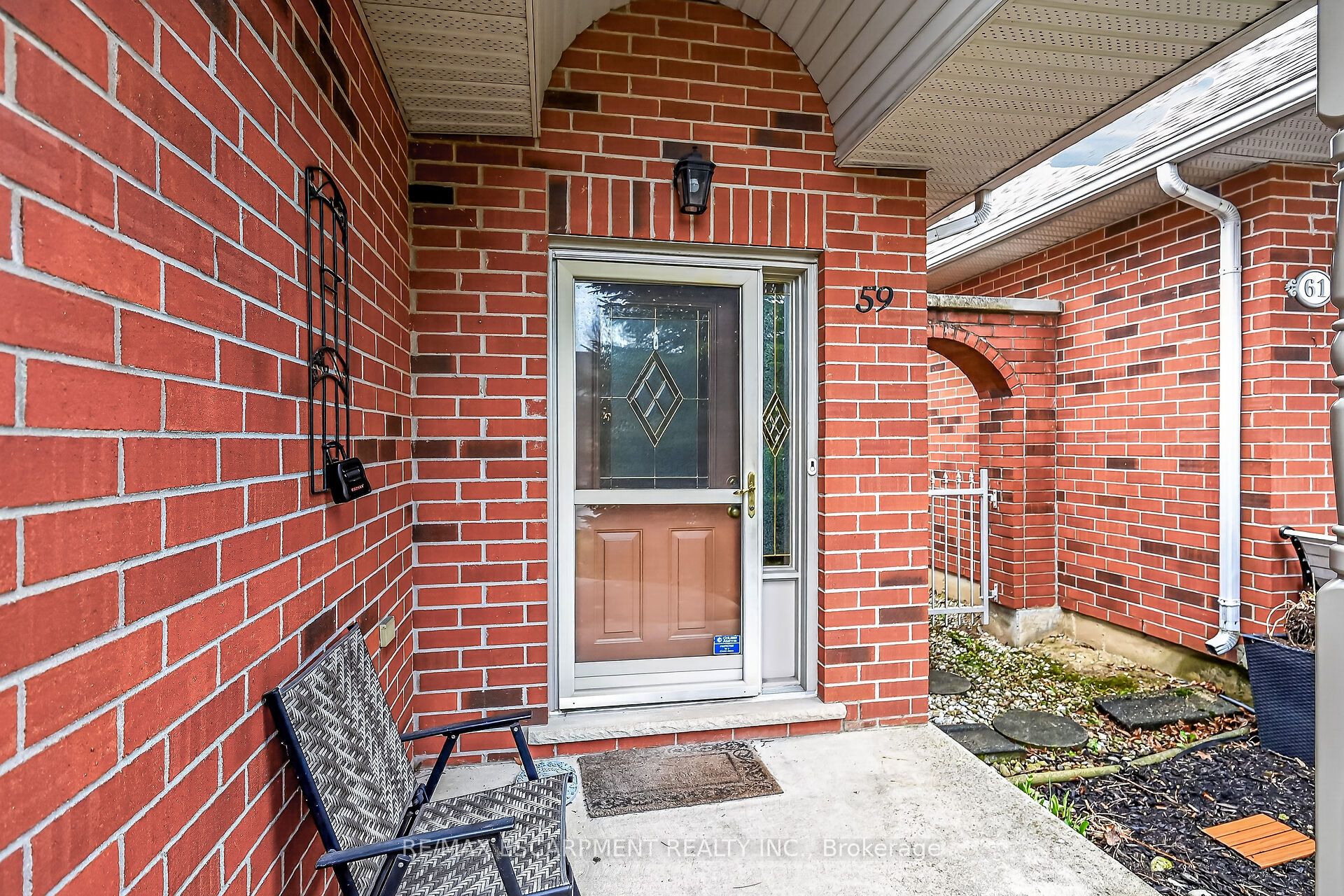 59 Riveroaks Drive, Hamilton, ON L0R 1W0 photo 2