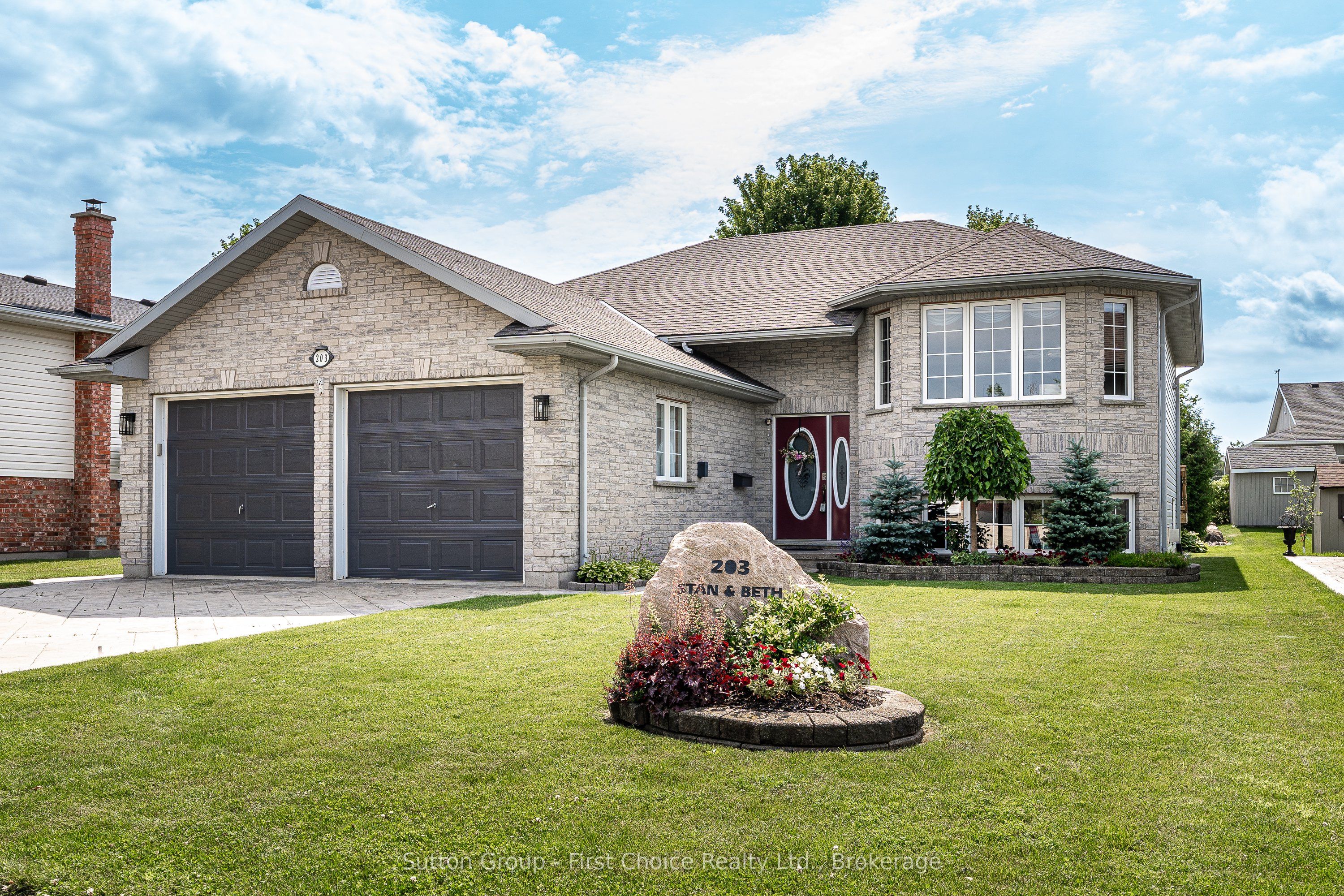 203 Wimpole Street, West Perth, ON N0K 1N0