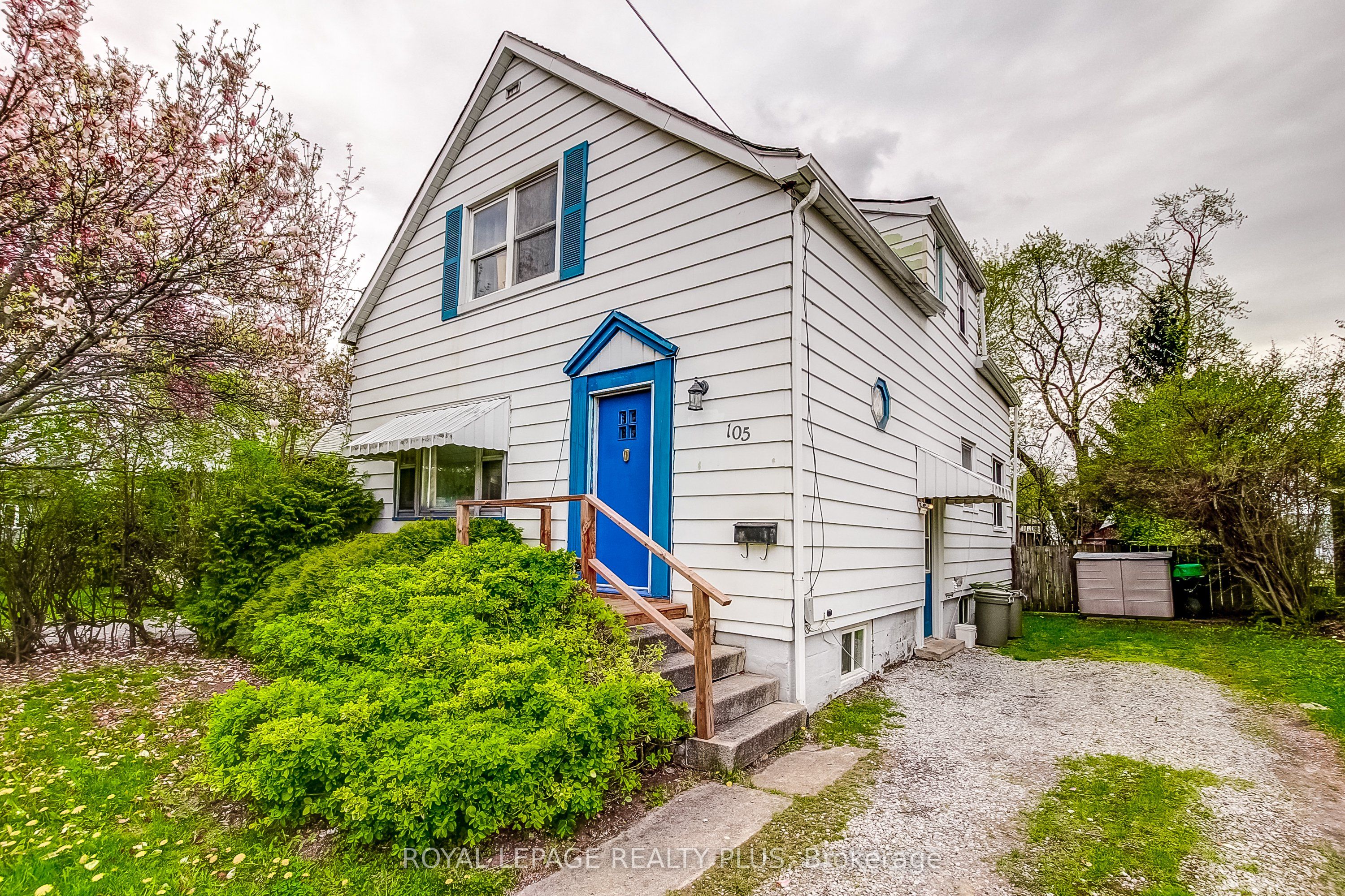 105 Hillview Street, Hamilton, ON L8S 2Z4 photo 3